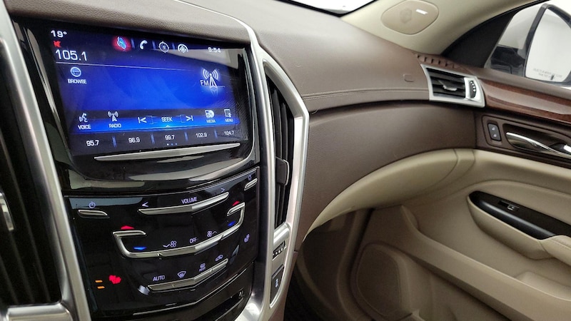 2015 Cadillac SRX Luxury 16