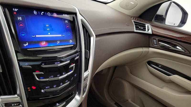 2015 Cadillac SRX Luxury 17