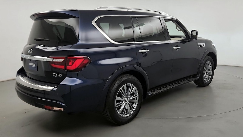 2022 INFINITI QX80 Luxe 5