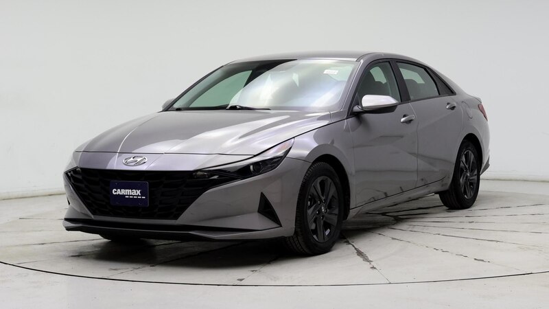 2022 Hyundai Elantra SEL 4