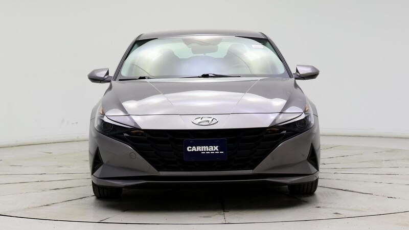 2022 Hyundai Elantra SEL 5