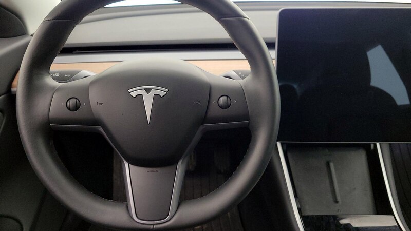 2018 Tesla Model 3 Long Range 10