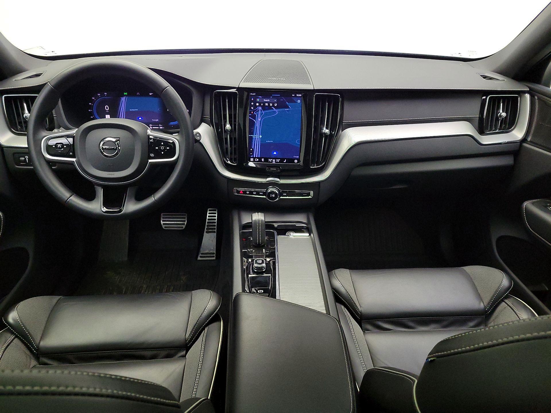 Thumbnail: 2022 Volvo XC60 - 9