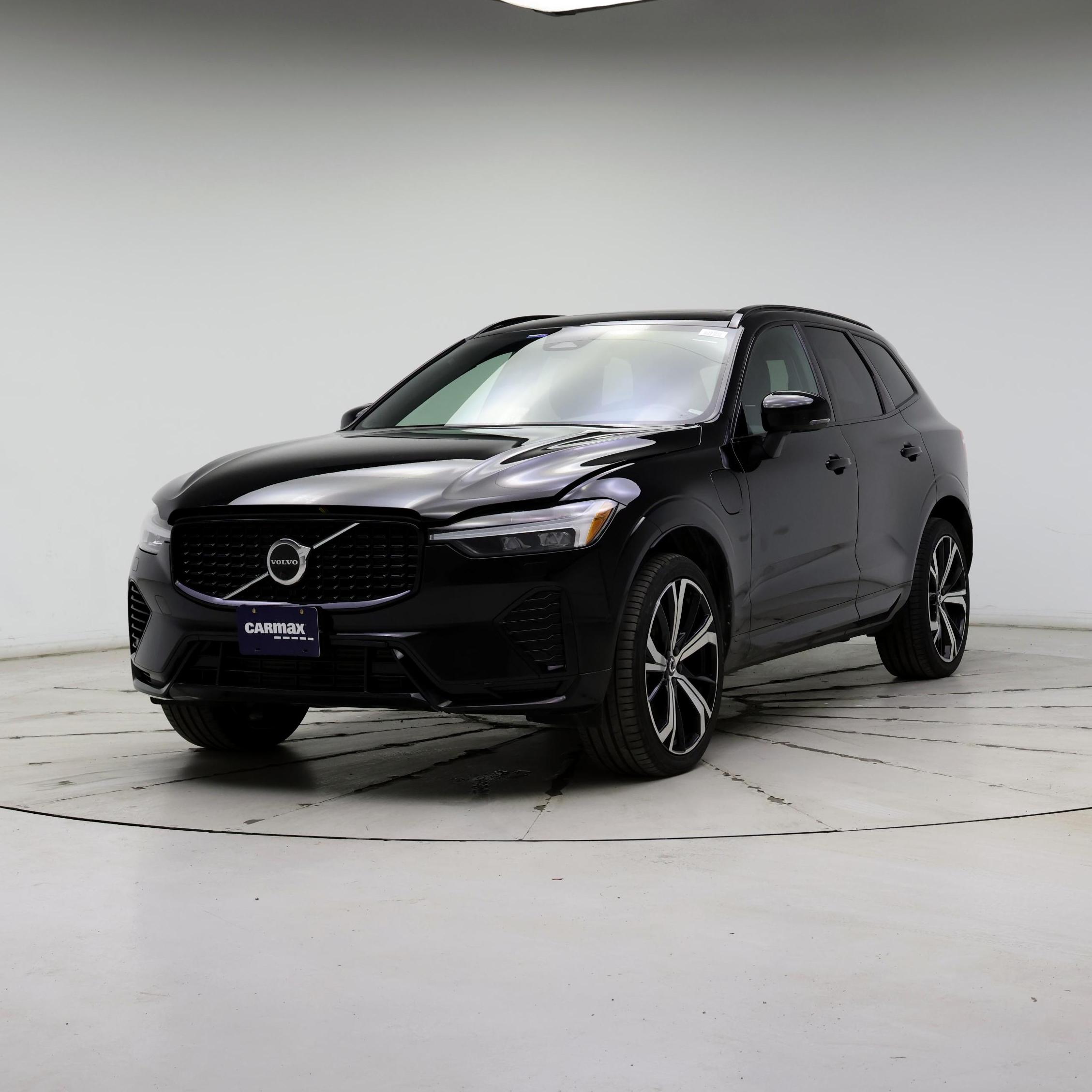 Thumbnail: 2022 Volvo XC60 - 4