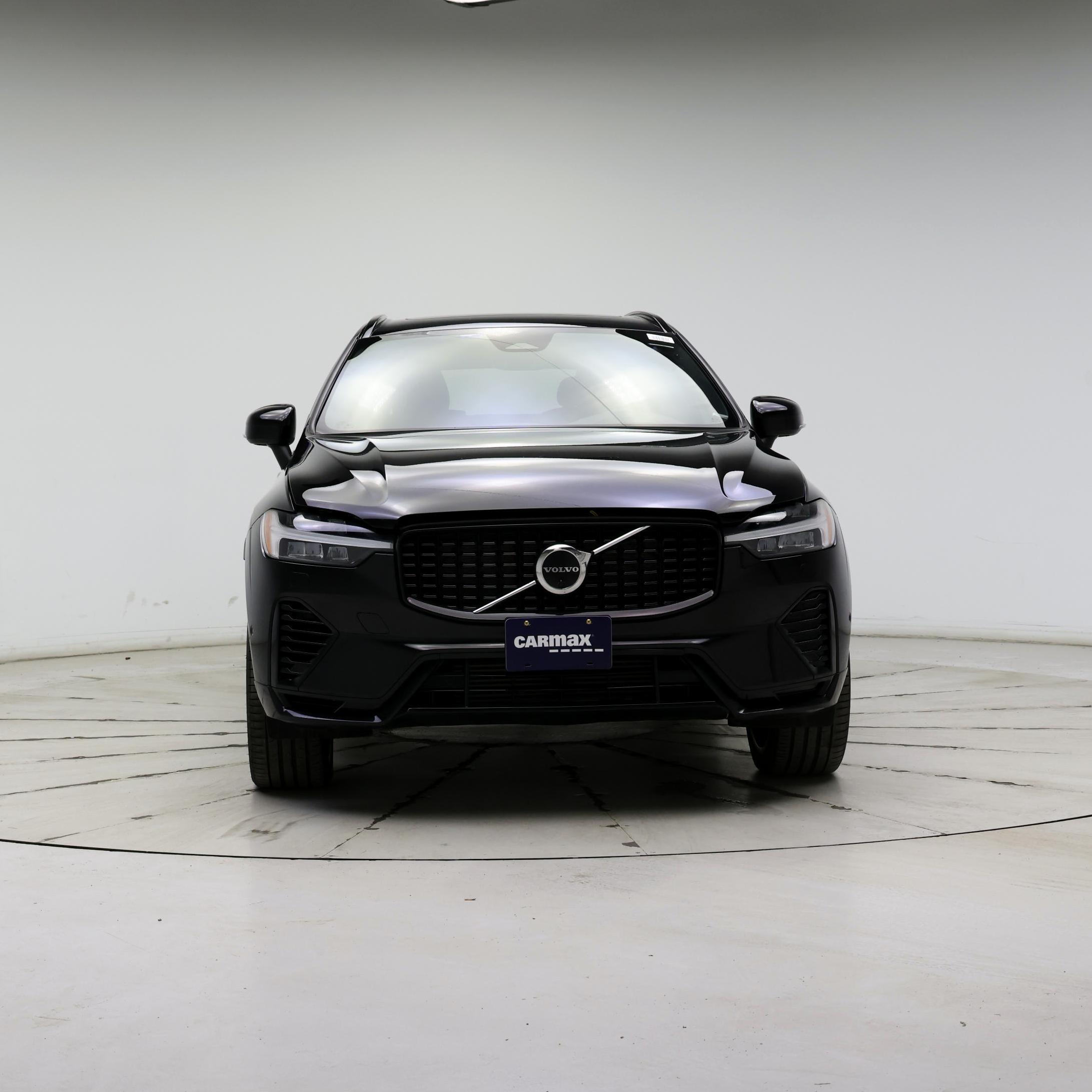 Thumbnail: 2022 Volvo XC60 - 5