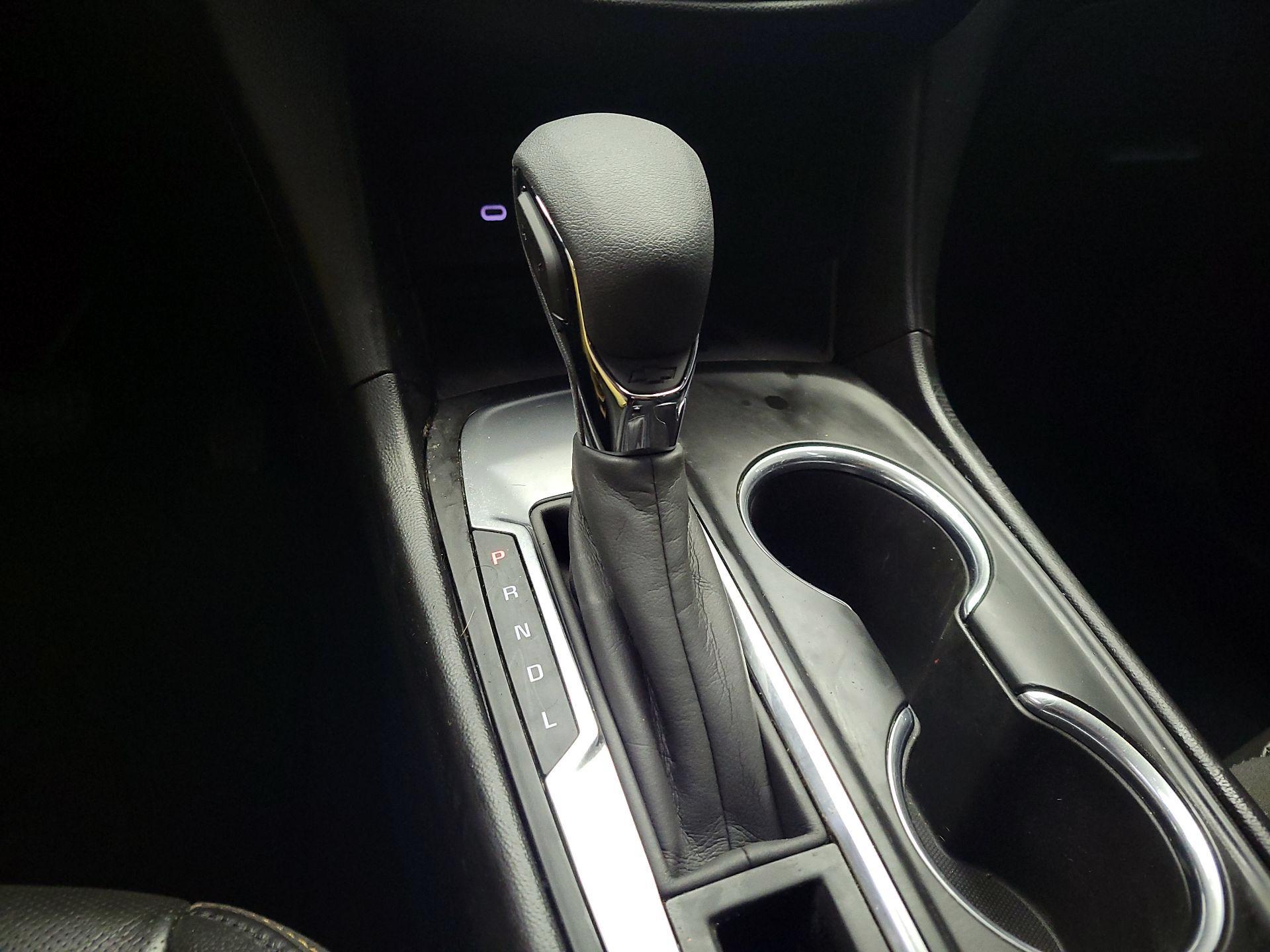 Thumbnail: 2020 Chevrolet Equinox - 17