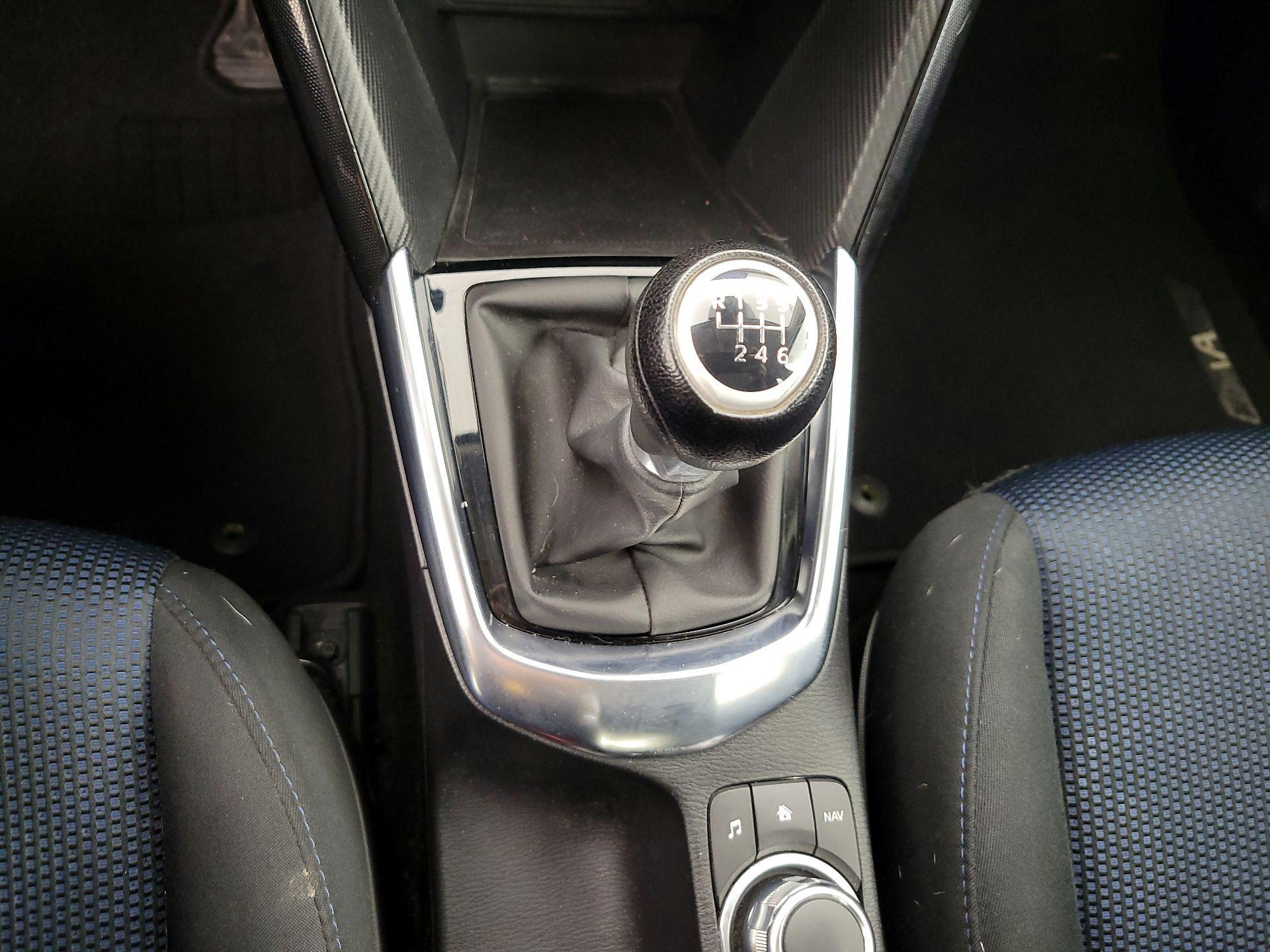 Thumbnail: 2017 Toyota Yaris iA - 18