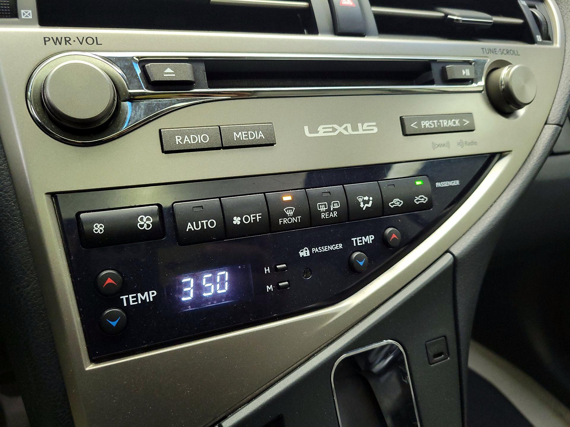 Thumbnail: 2015 Lexus RX - 16