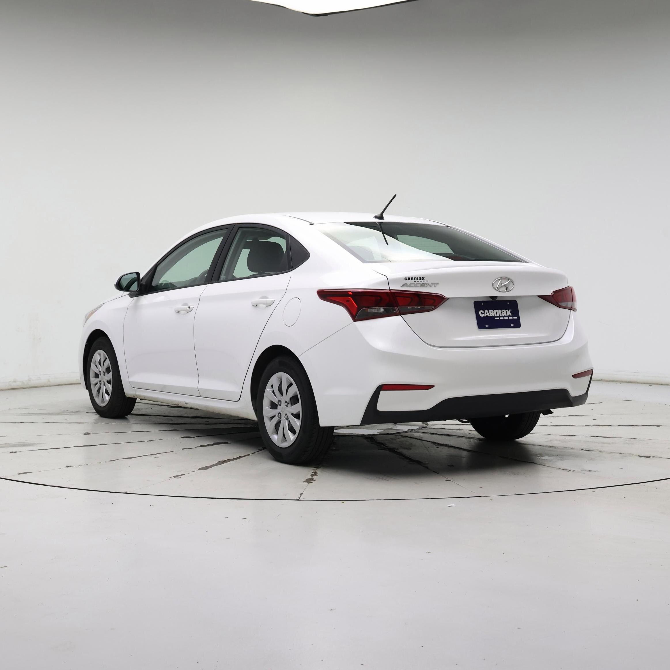Thumbnail: 2021 Hyundai Accent - 2