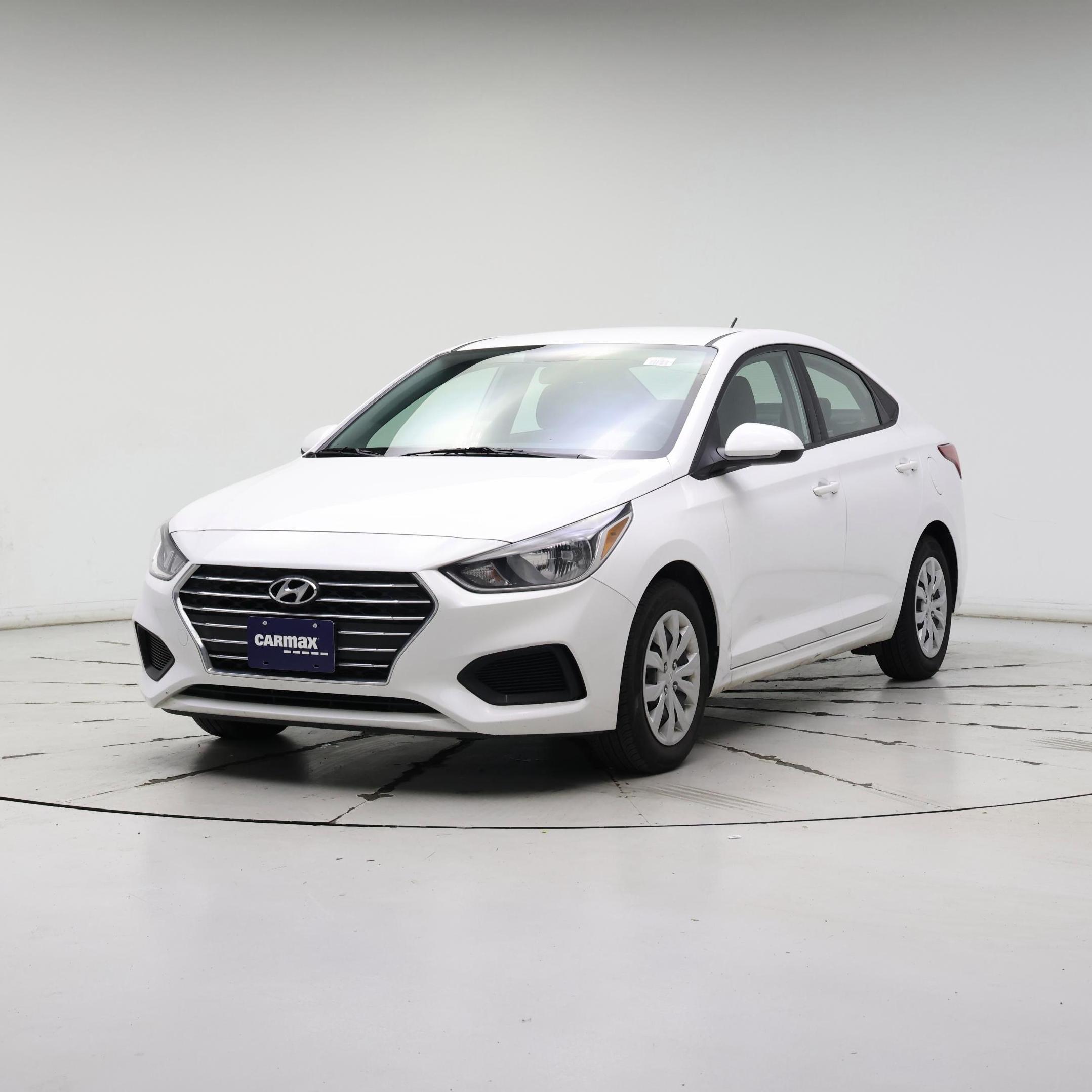 Thumbnail: 2021 Hyundai Accent - 4