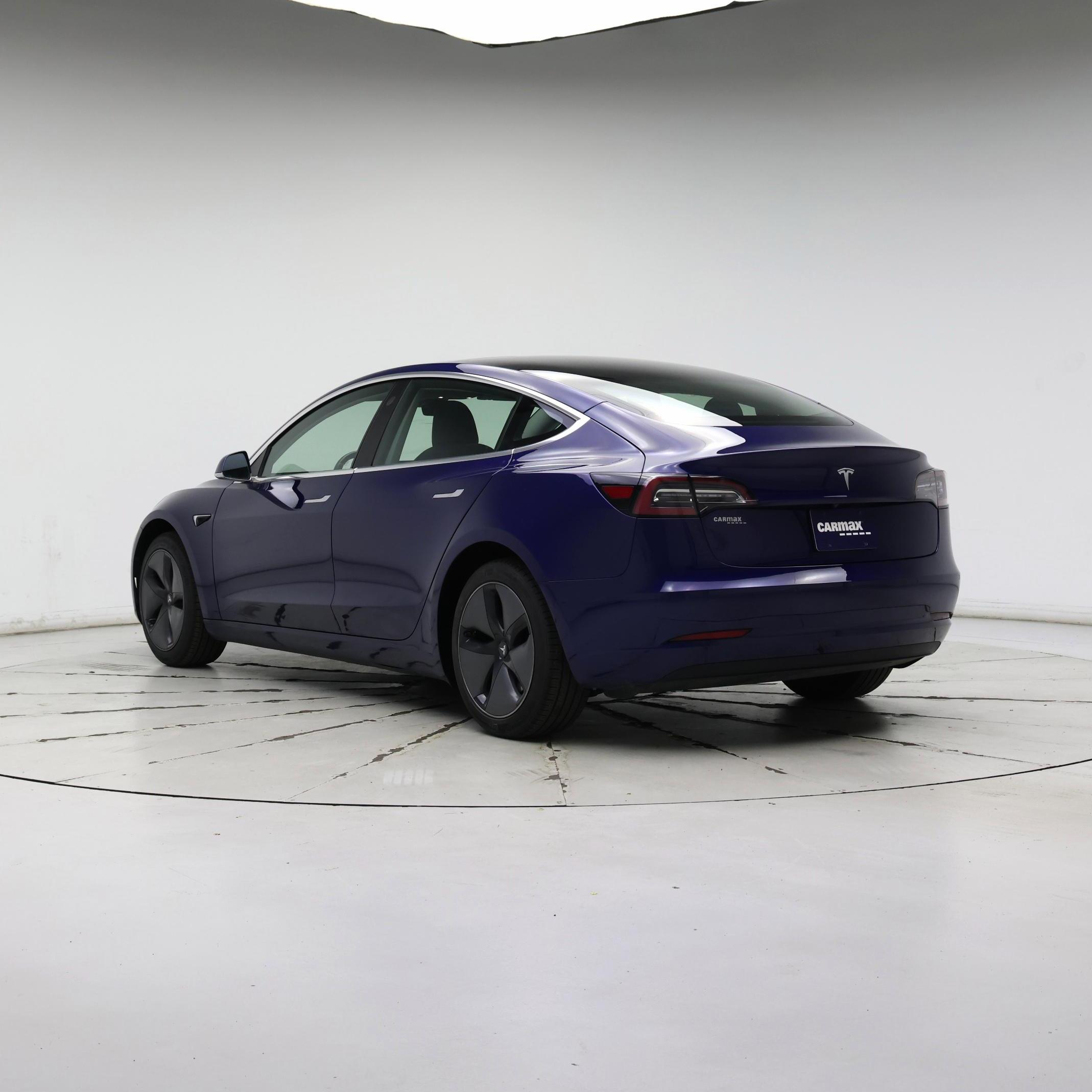Thumbnail: 2019 Tesla Model 3 - 2