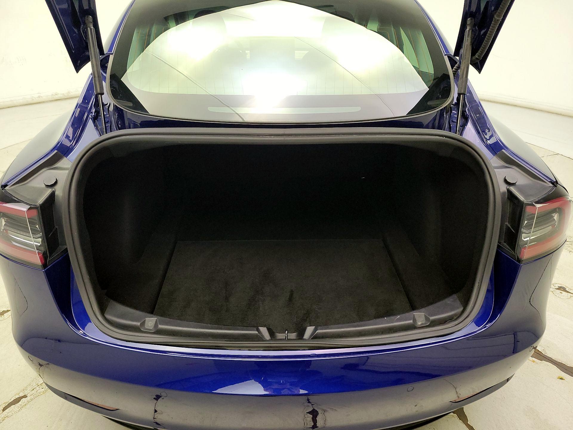 Thumbnail: 2019 Tesla Model 3 - 20