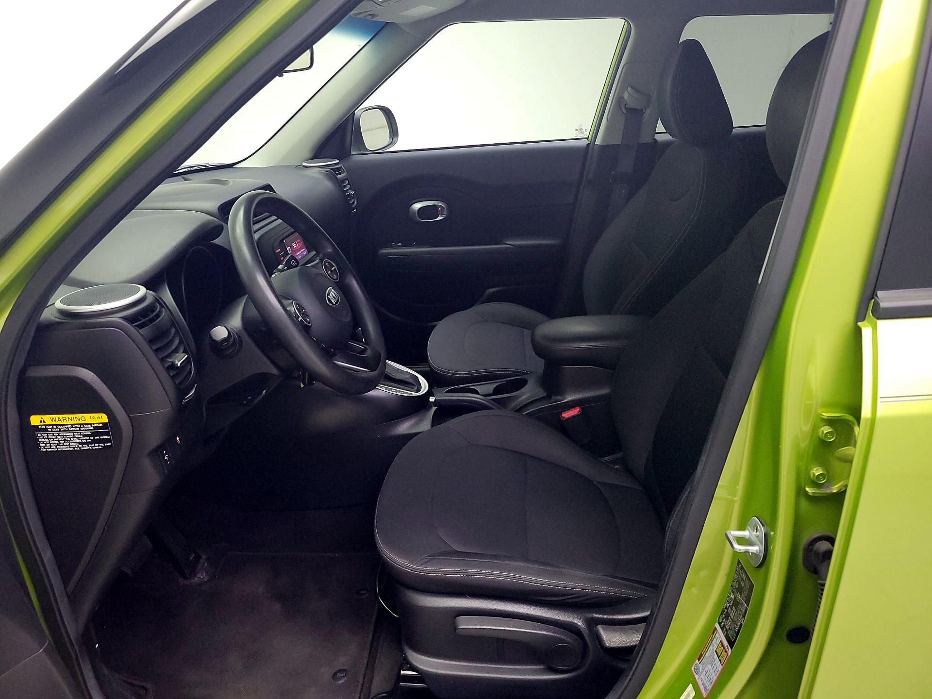 Thumbnail: 2015 Kia Soul - 11
