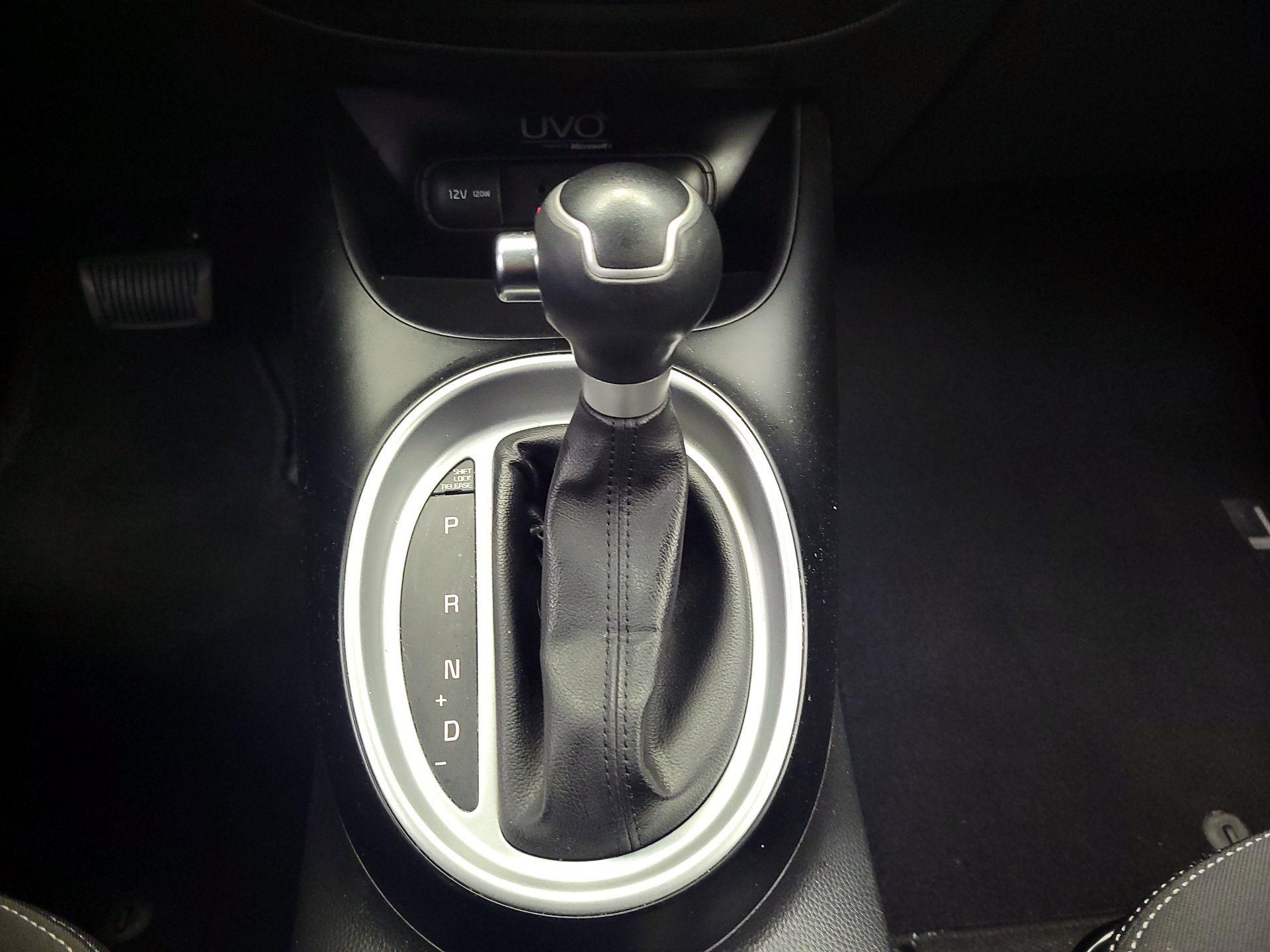 Thumbnail: 2015 Kia Soul - 17