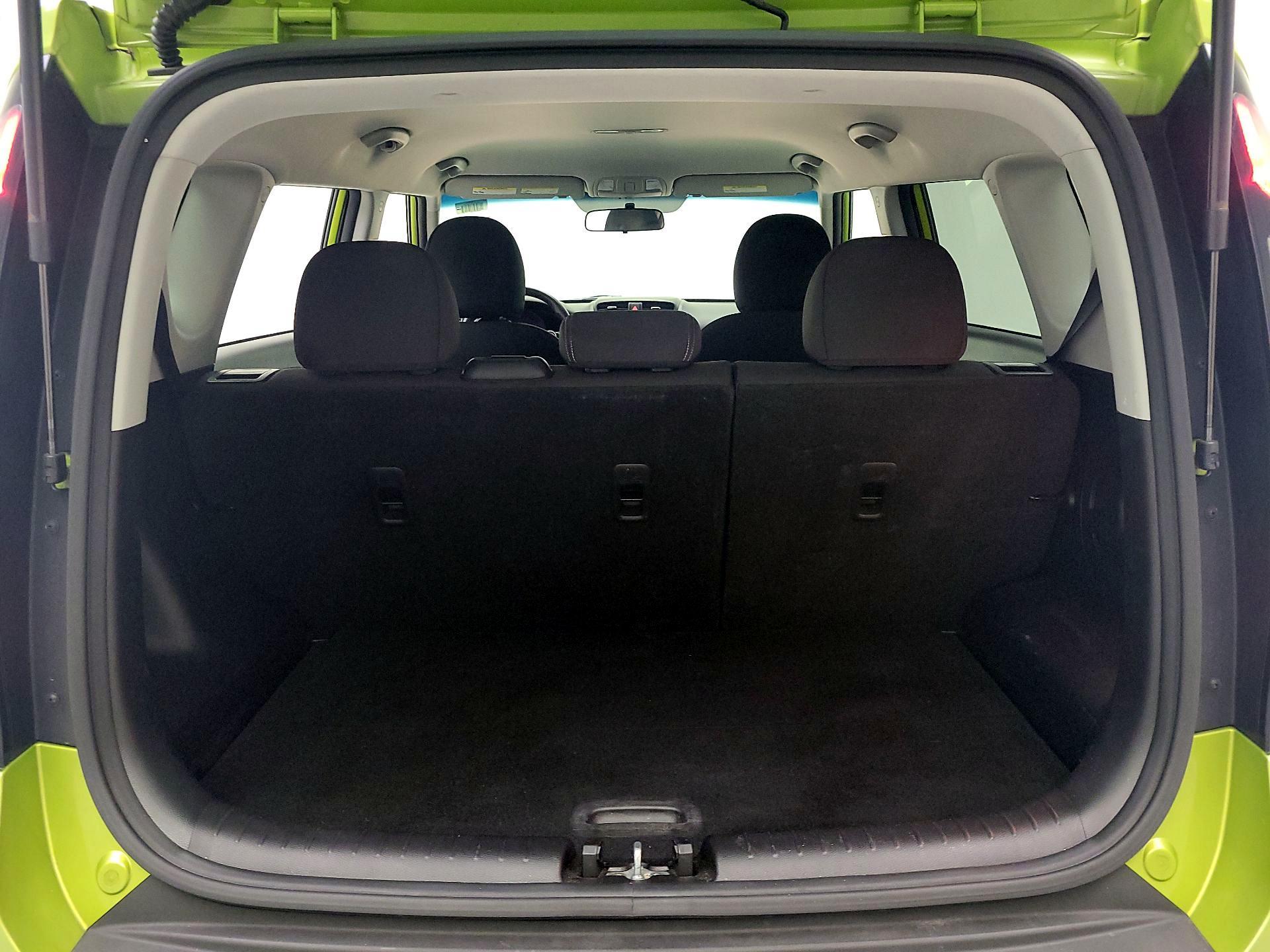 Thumbnail: 2015 Kia Soul - 20