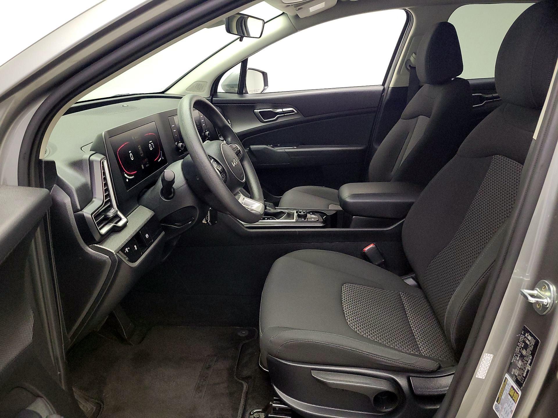 Thumbnail: 2023 Kia Sportage - 11