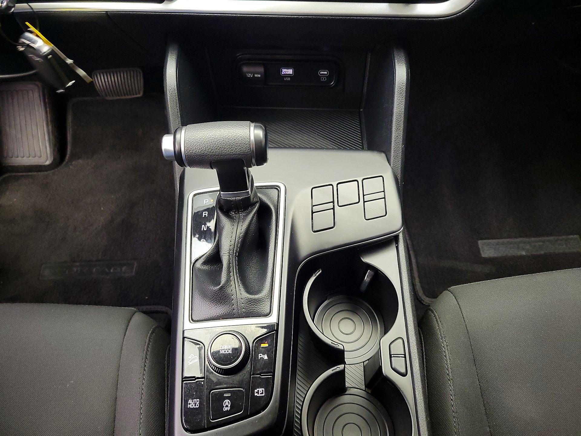Thumbnail: 2023 Kia Sportage - 17