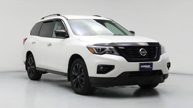 2018 Nissan Pathfinder SL Hero Image