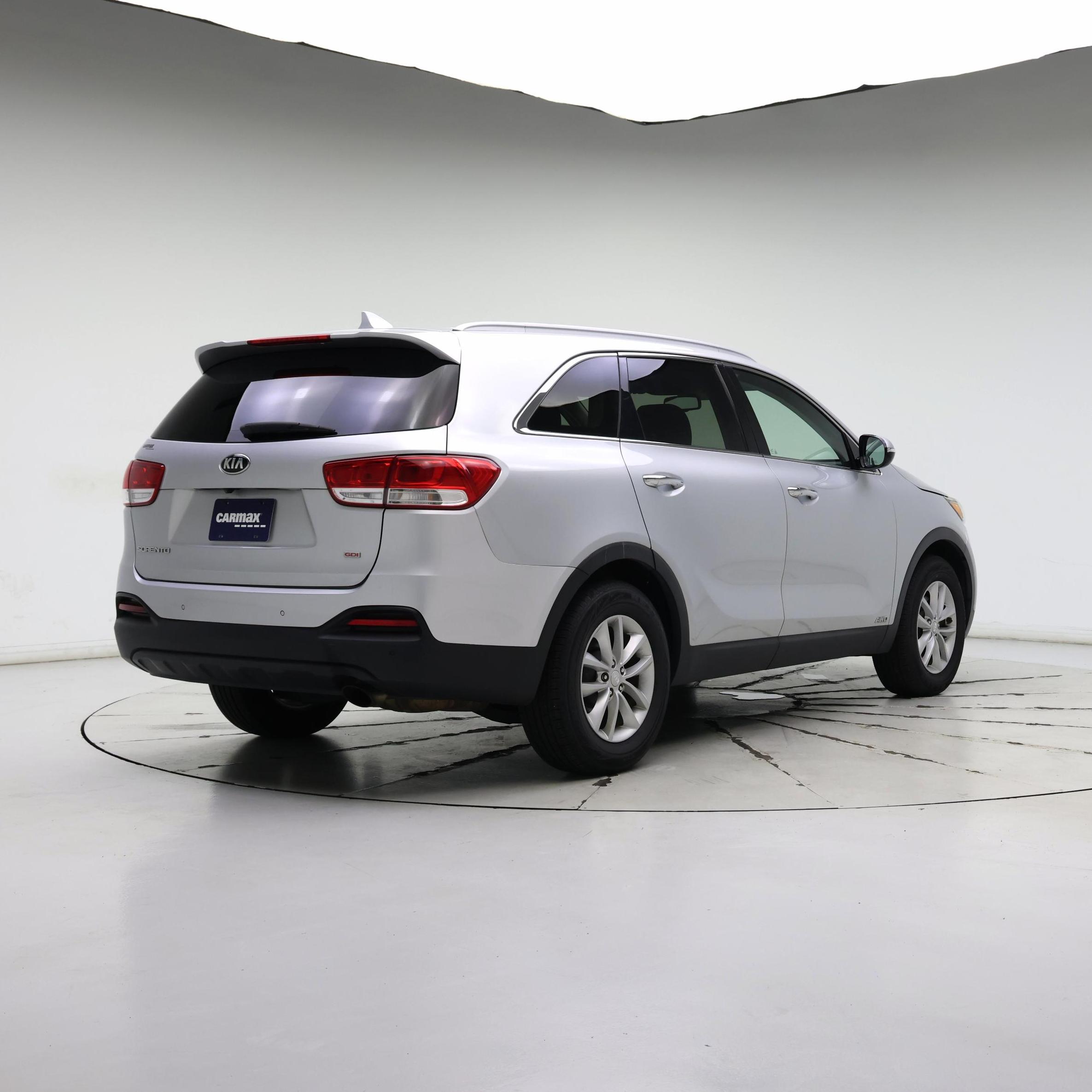 Thumbnail: 2017 Kia Sorento - 8