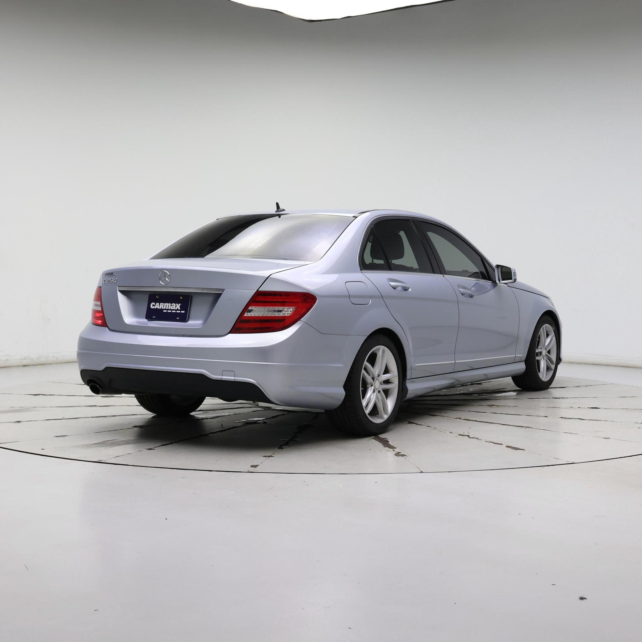 Thumbnail: 2014 Mercedes-Benz C-Class - 8