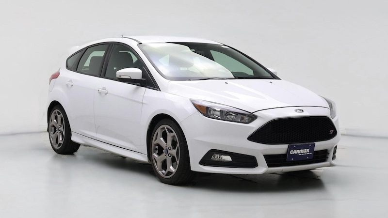 2018 Ford Focus ST Hero Image