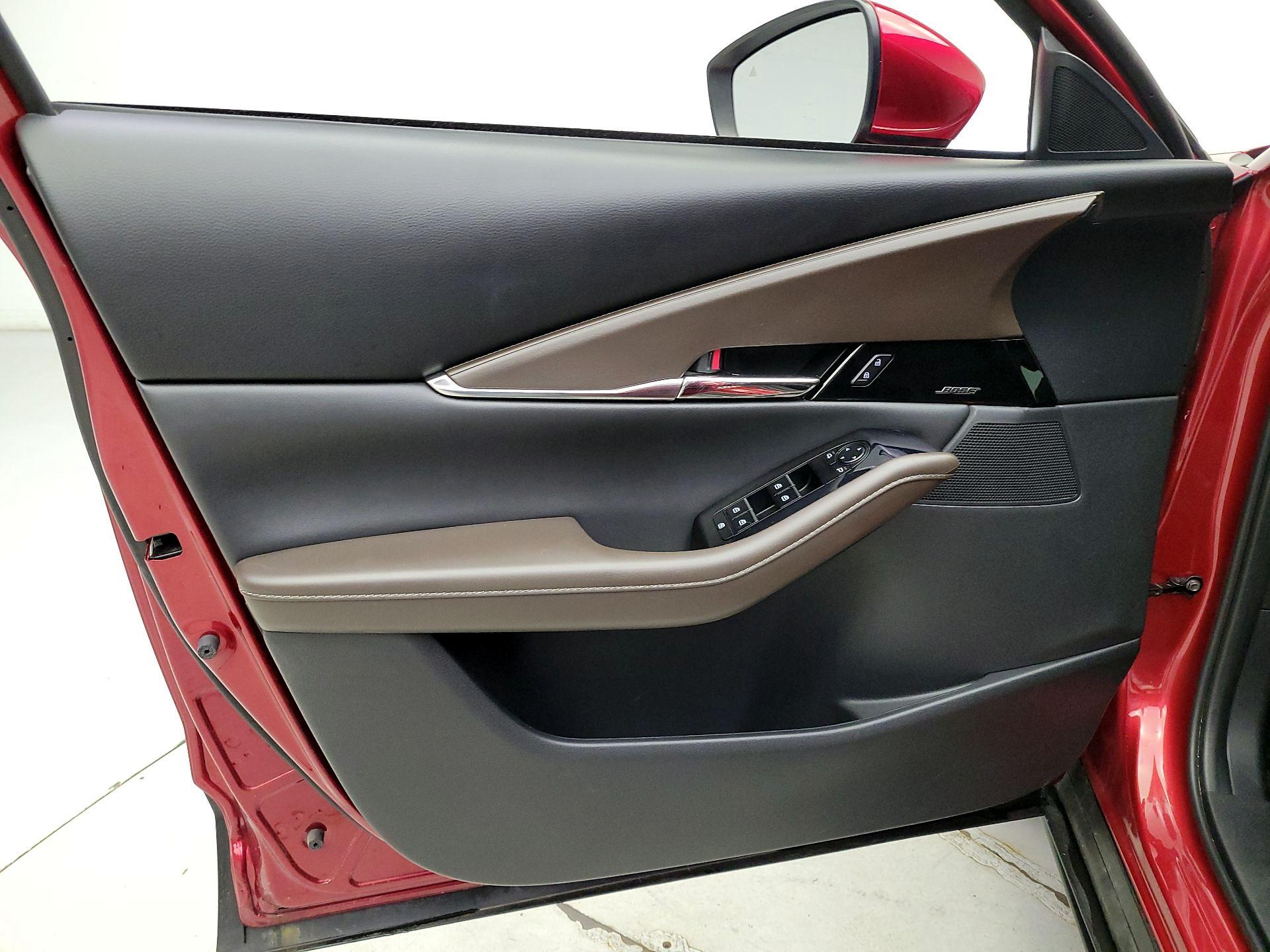Thumbnail: 2022 Mazda CX-30 - 12