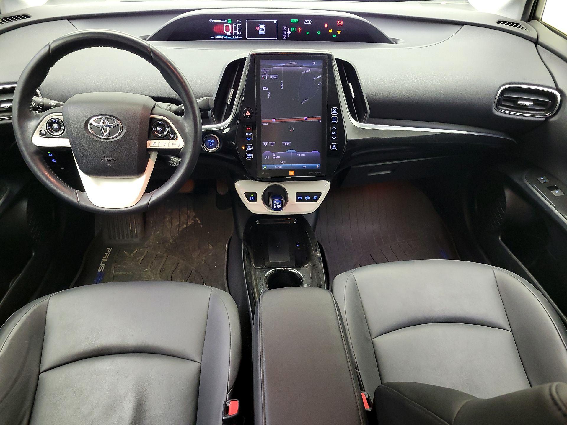 Thumbnail: 2017 Toyota Prius Prime - 9