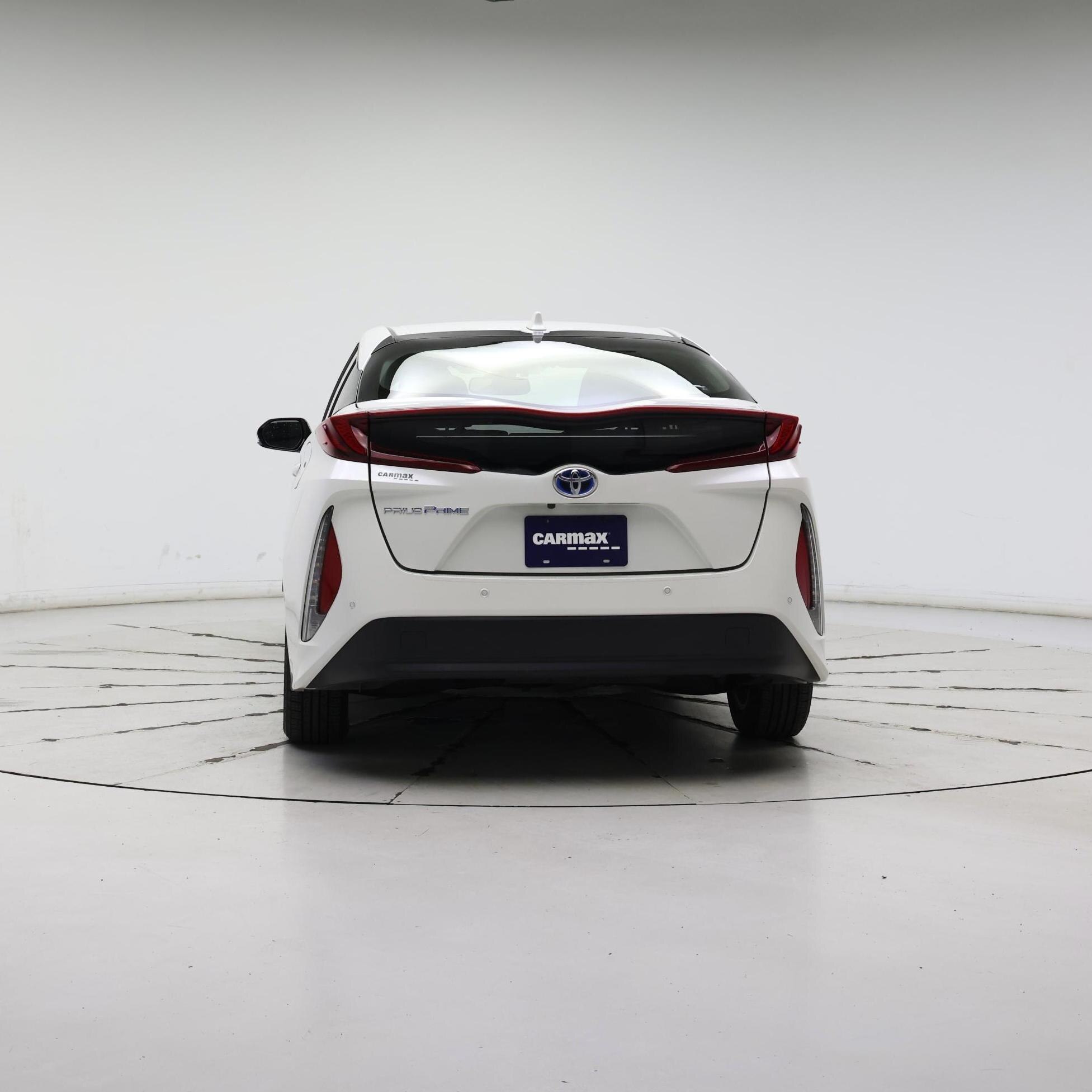 Thumbnail: 2017 Toyota Prius Prime - 6