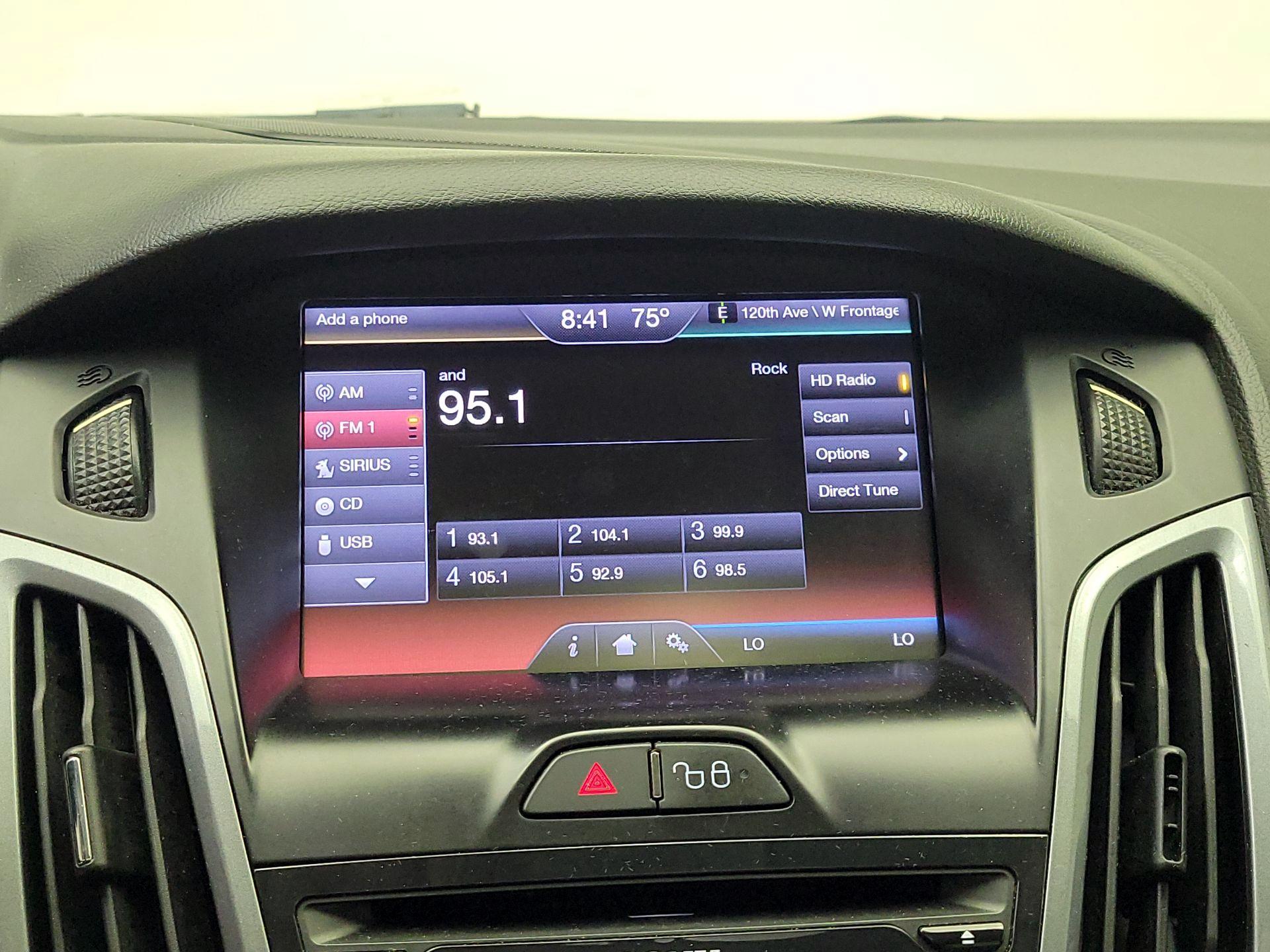 Thumbnail: 2013 Ford Focus - 16