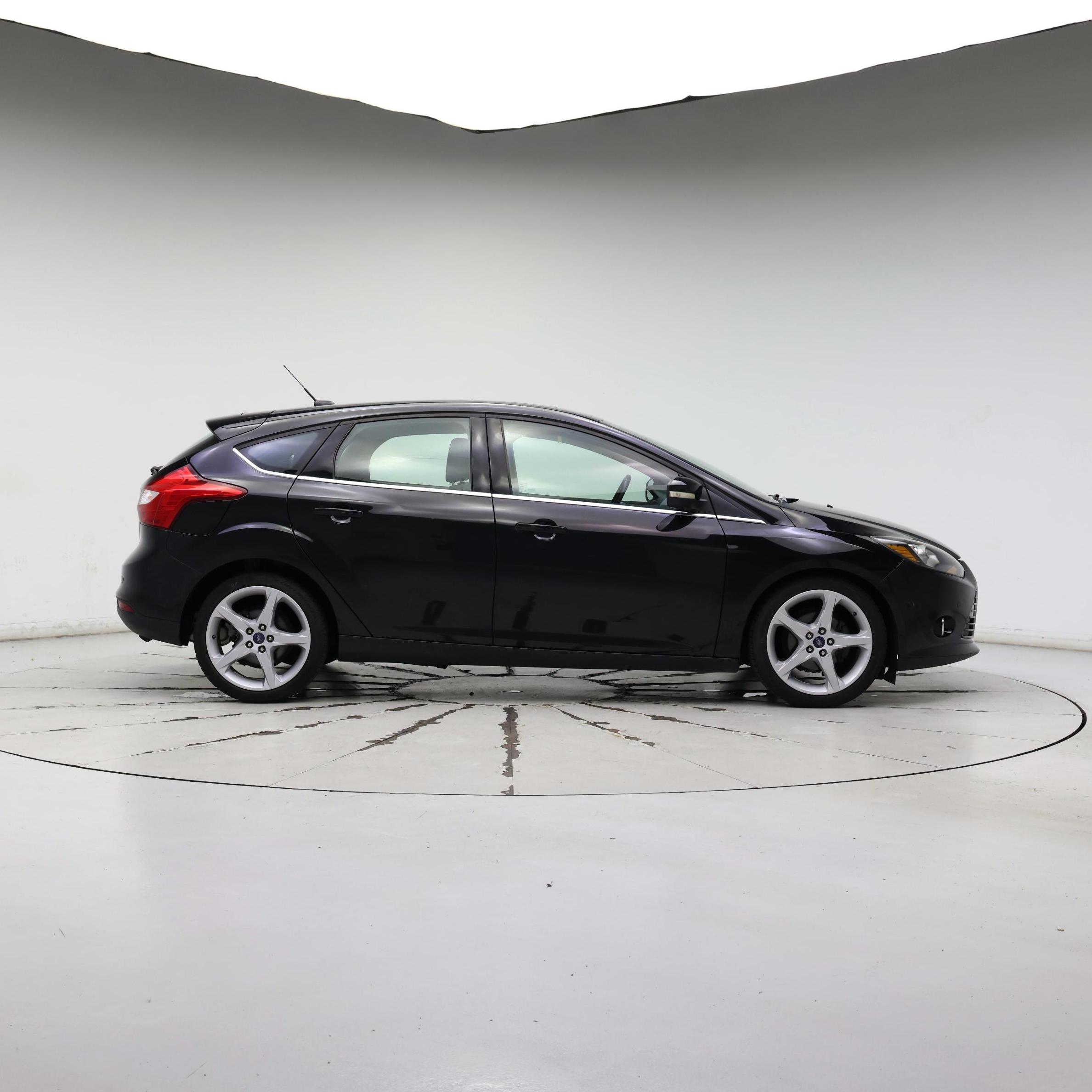 Thumbnail: 2013 Ford Focus - 7