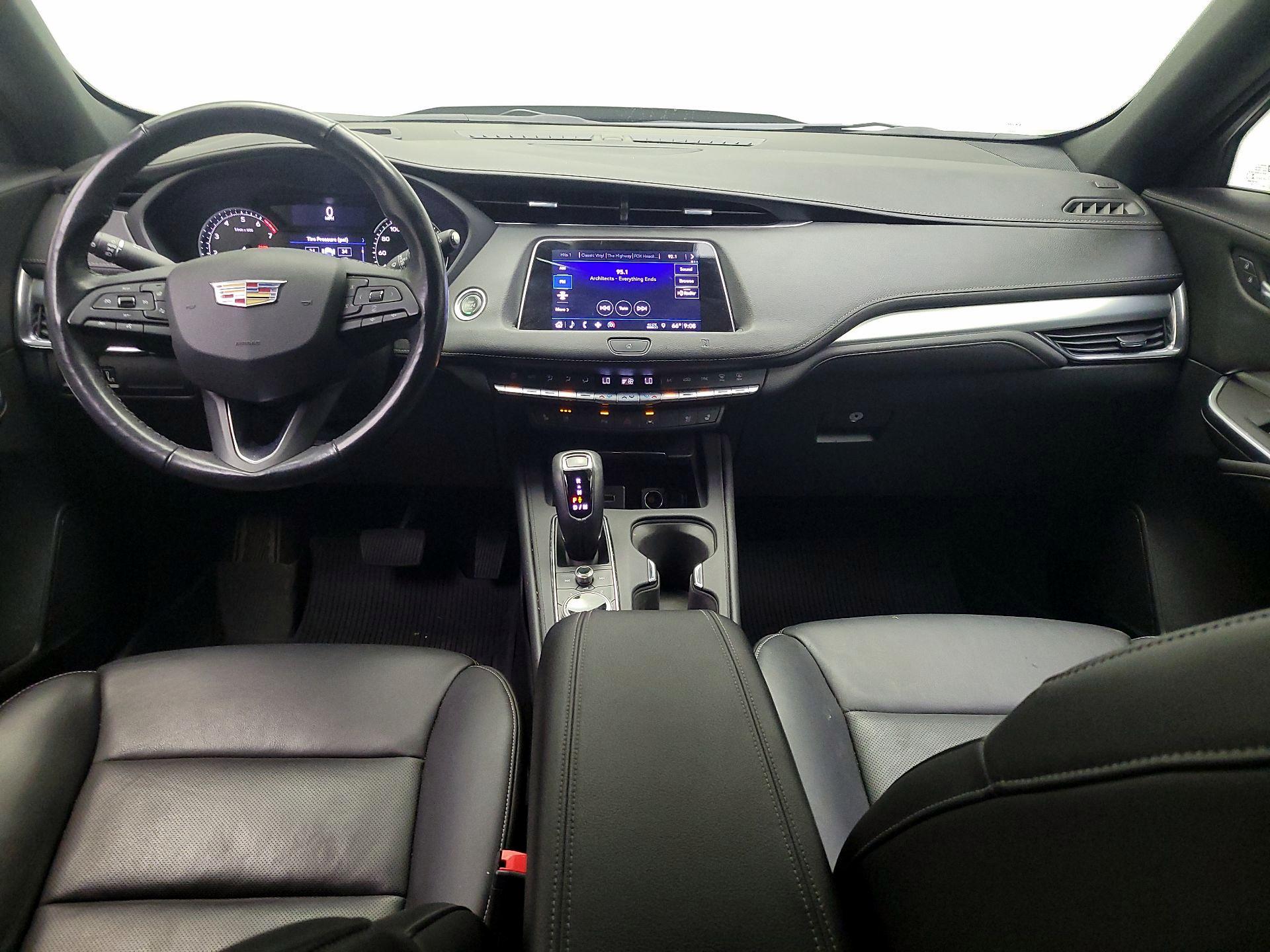 Thumbnail: 2019 Cadillac XT4 - 9