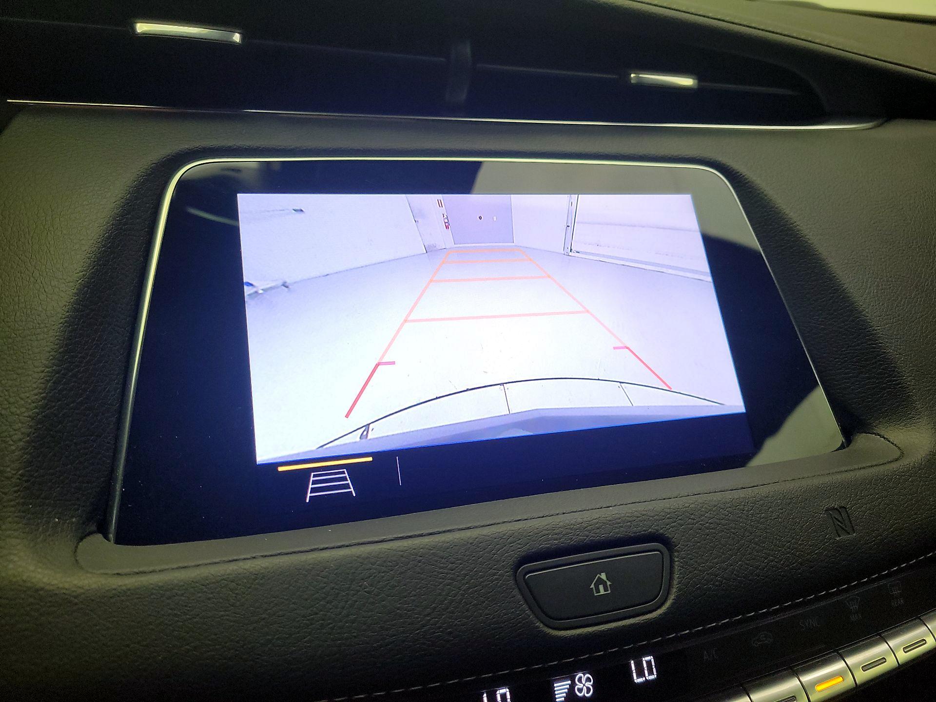 Thumbnail: 2019 Cadillac XT4 - 14