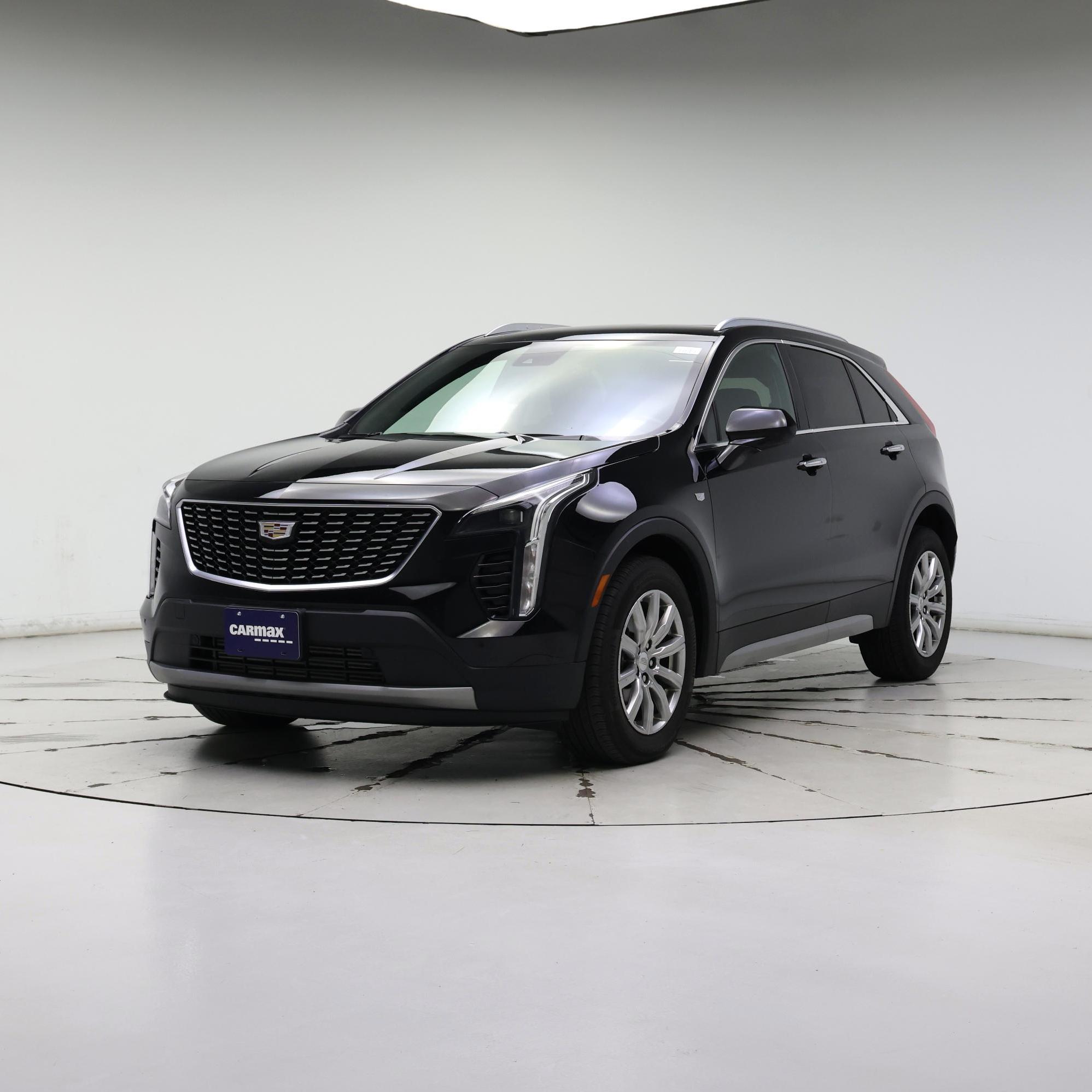 Thumbnail: 2019 Cadillac XT4 - 4