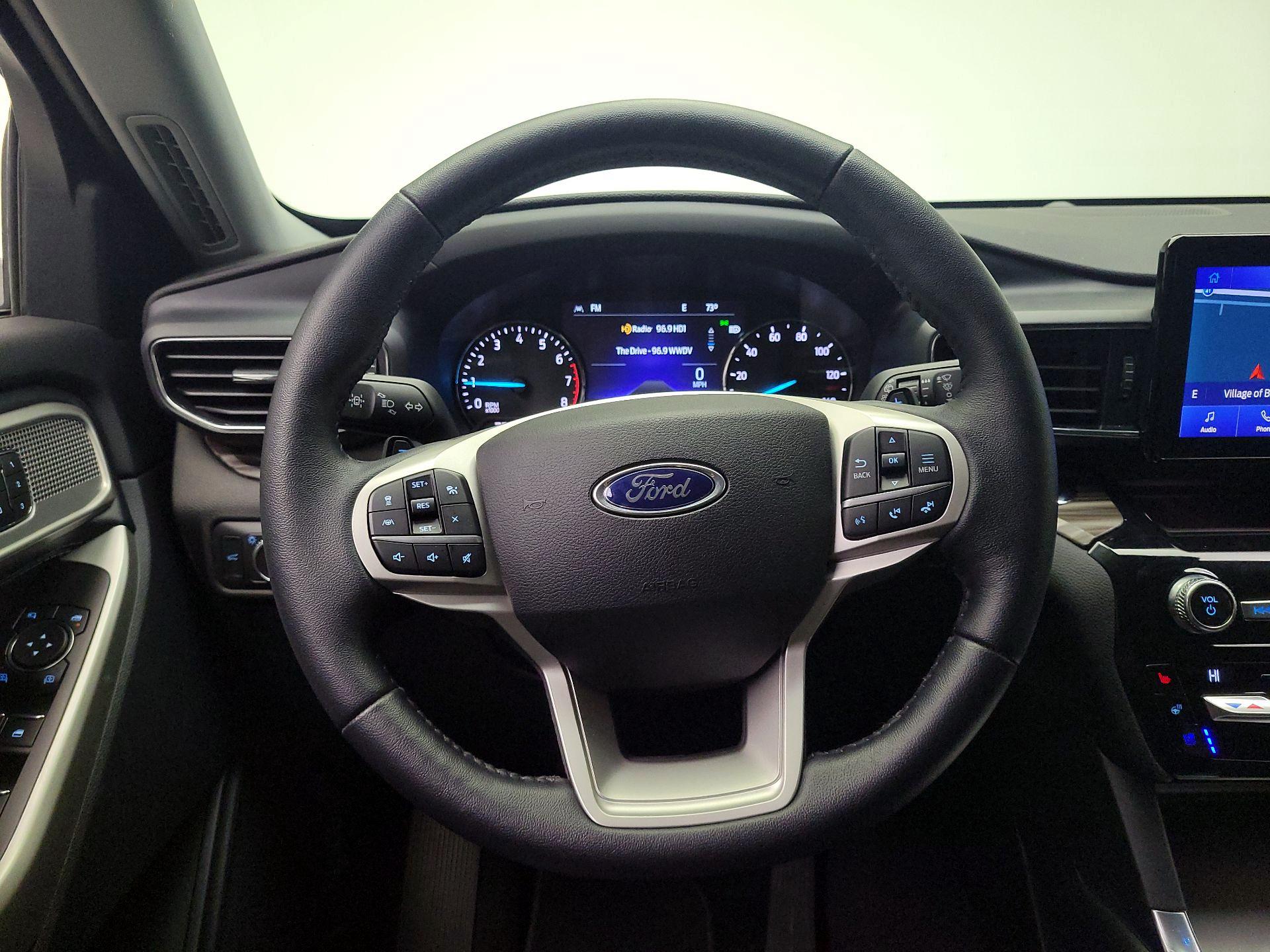 Thumbnail: 2021 Ford Explorer - 10