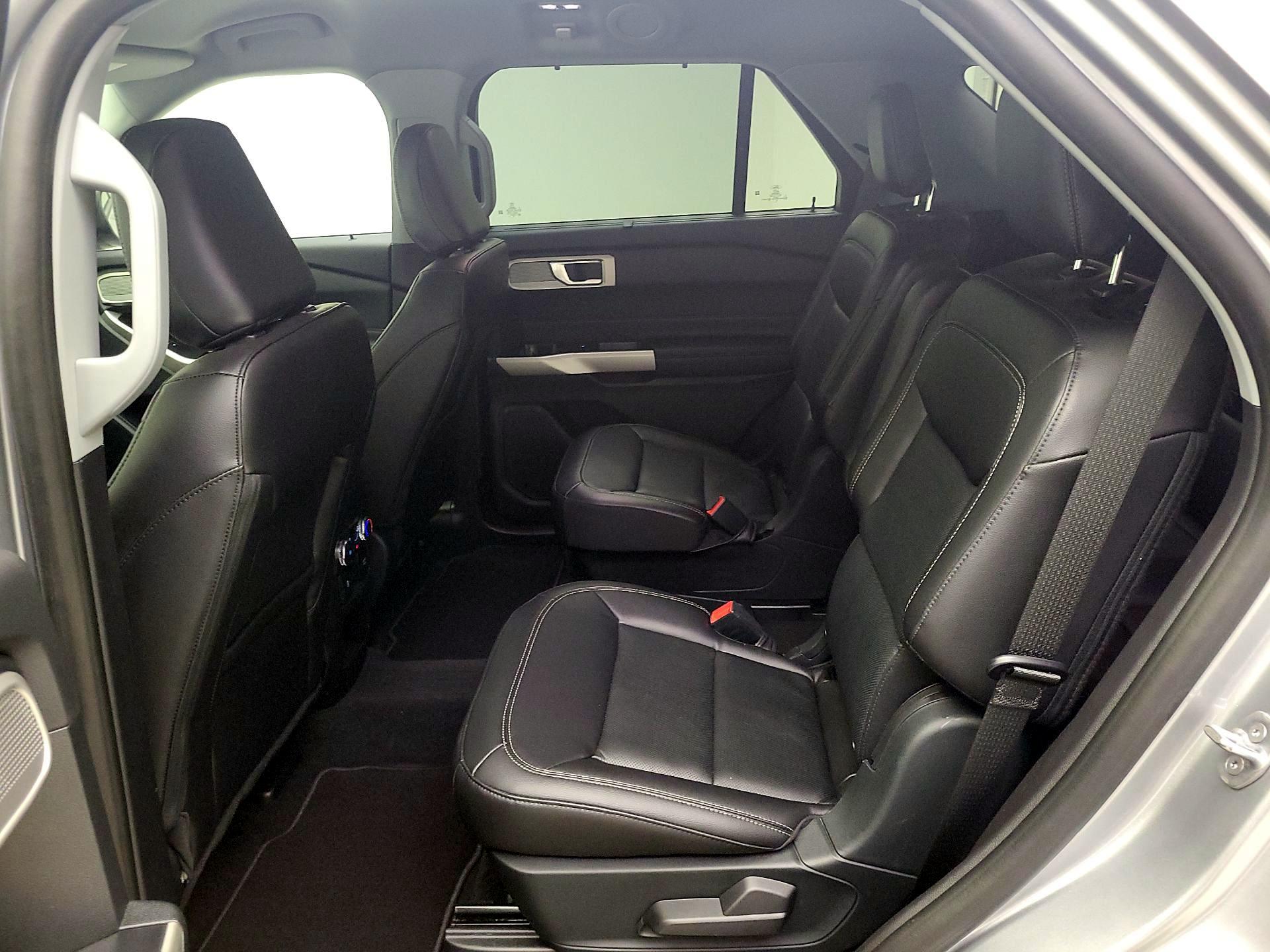 Thumbnail: 2021 Ford Explorer - 20