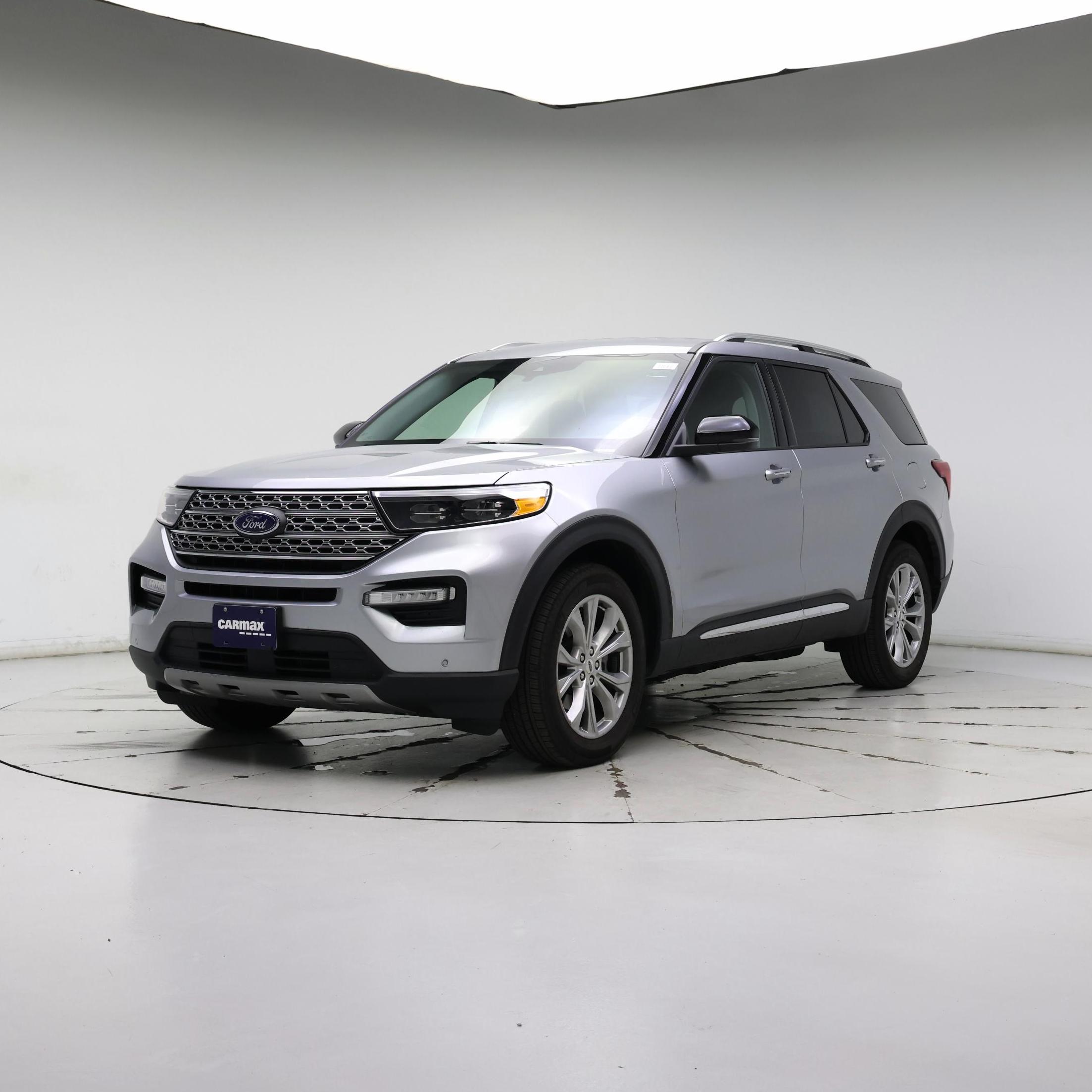 Thumbnail: 2021 Ford Explorer - 4
