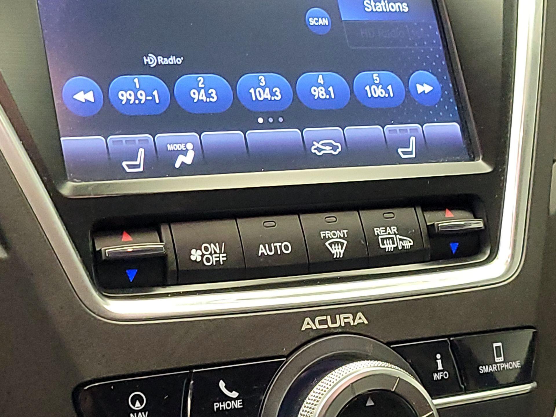 Thumbnail: 2018 Acura MDX - 17