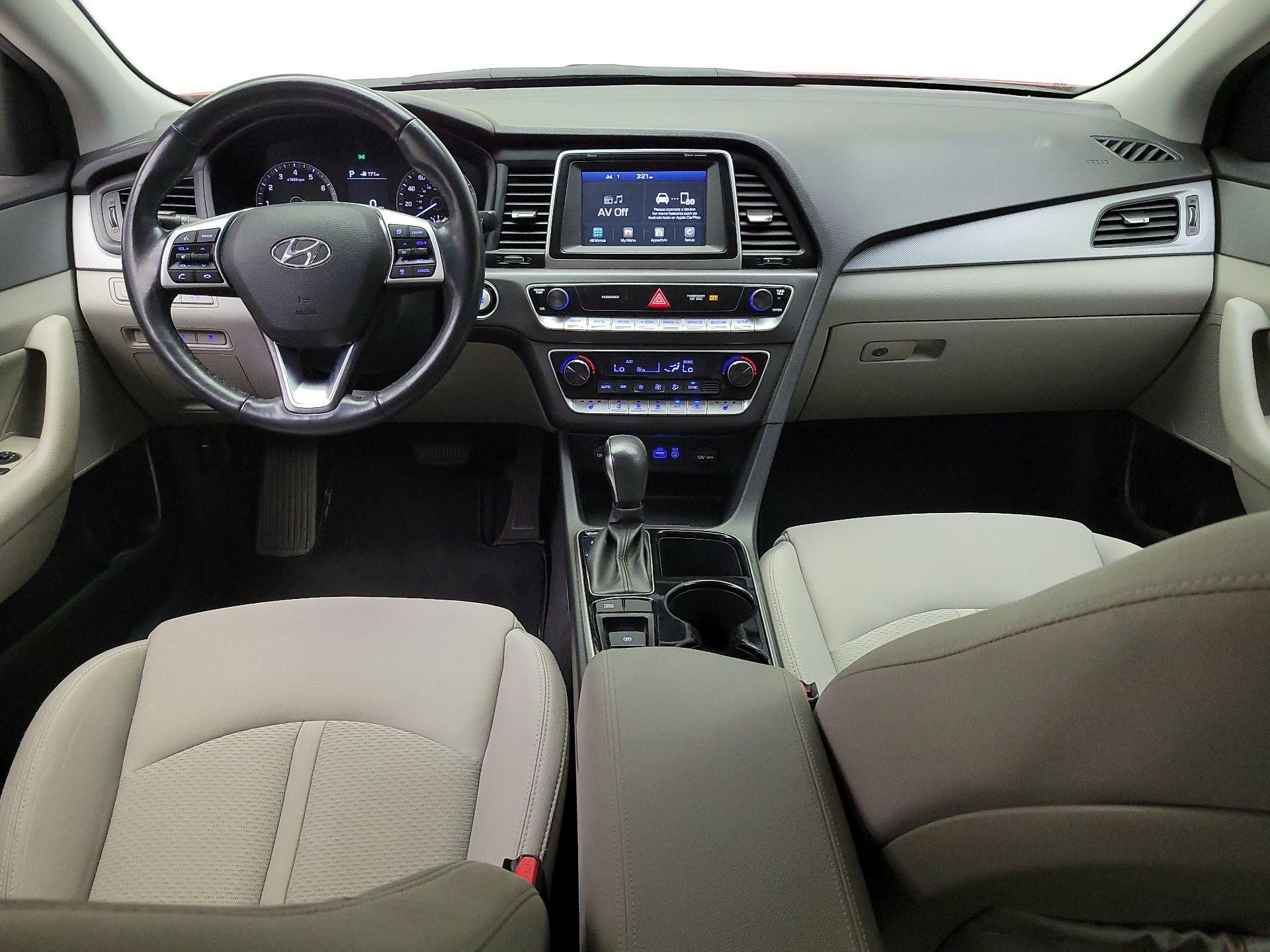Thumbnail: 2019 Hyundai Sonata - 9