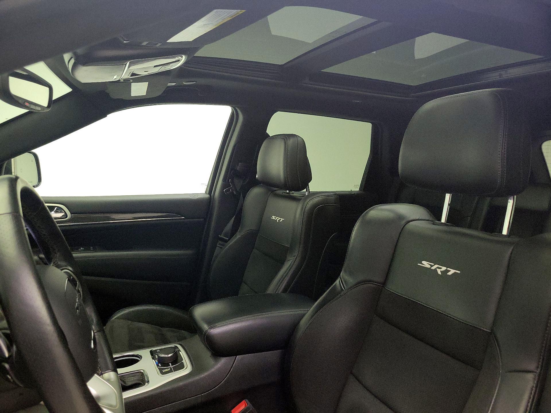 Thumbnail: 2021 Jeep Grand Cherokee - 20