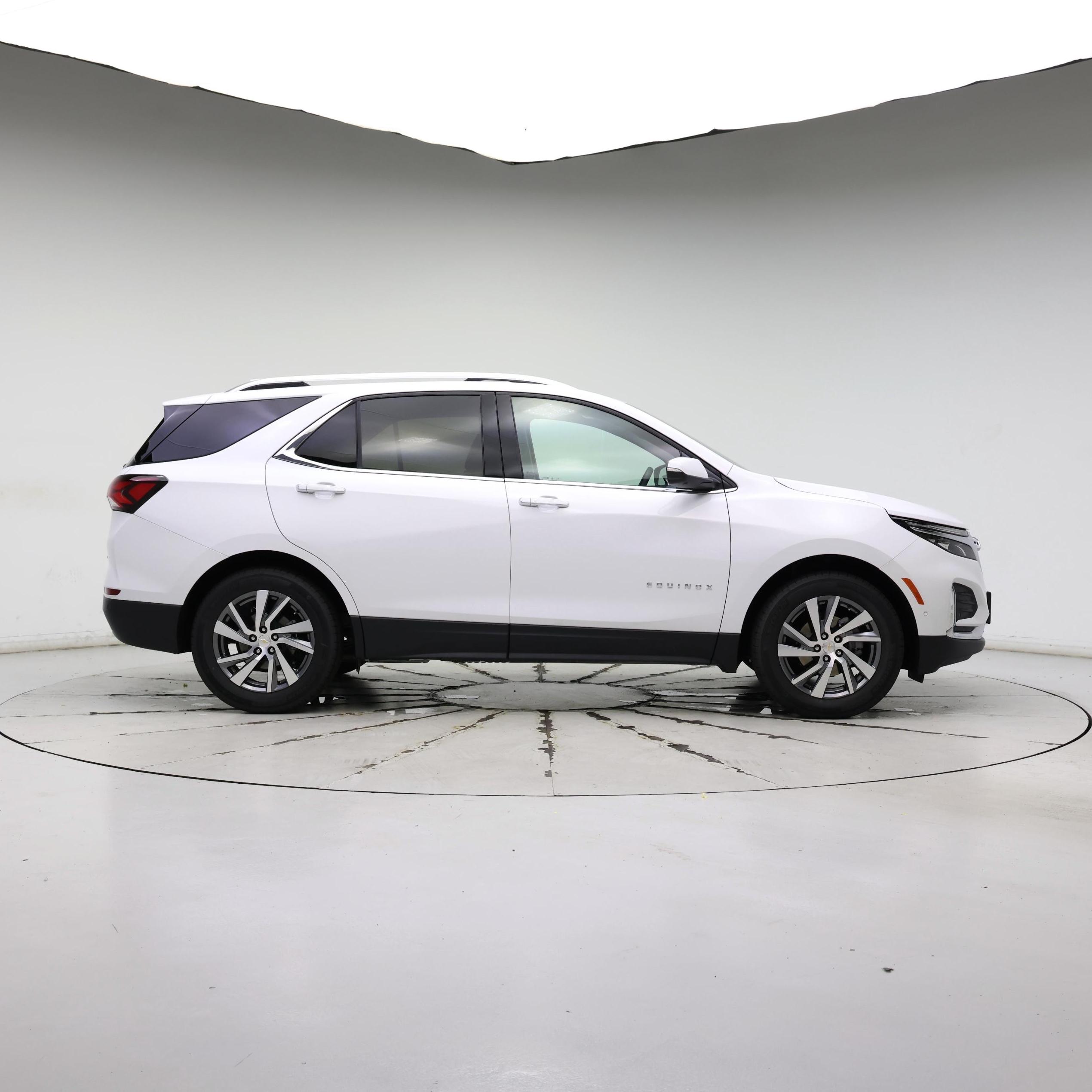 Thumbnail: 2024 Chevrolet Equinox - 7