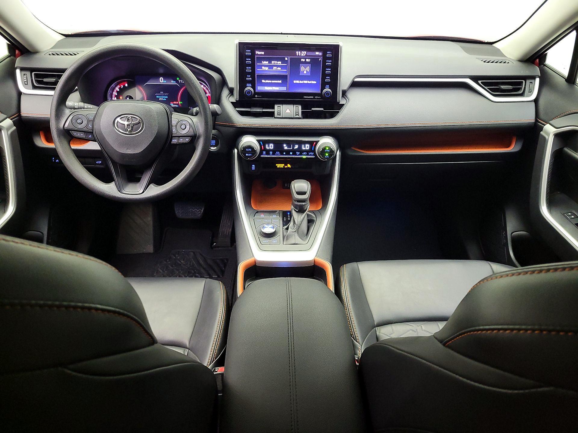 Thumbnail: 2019 Toyota RAV4 - 9