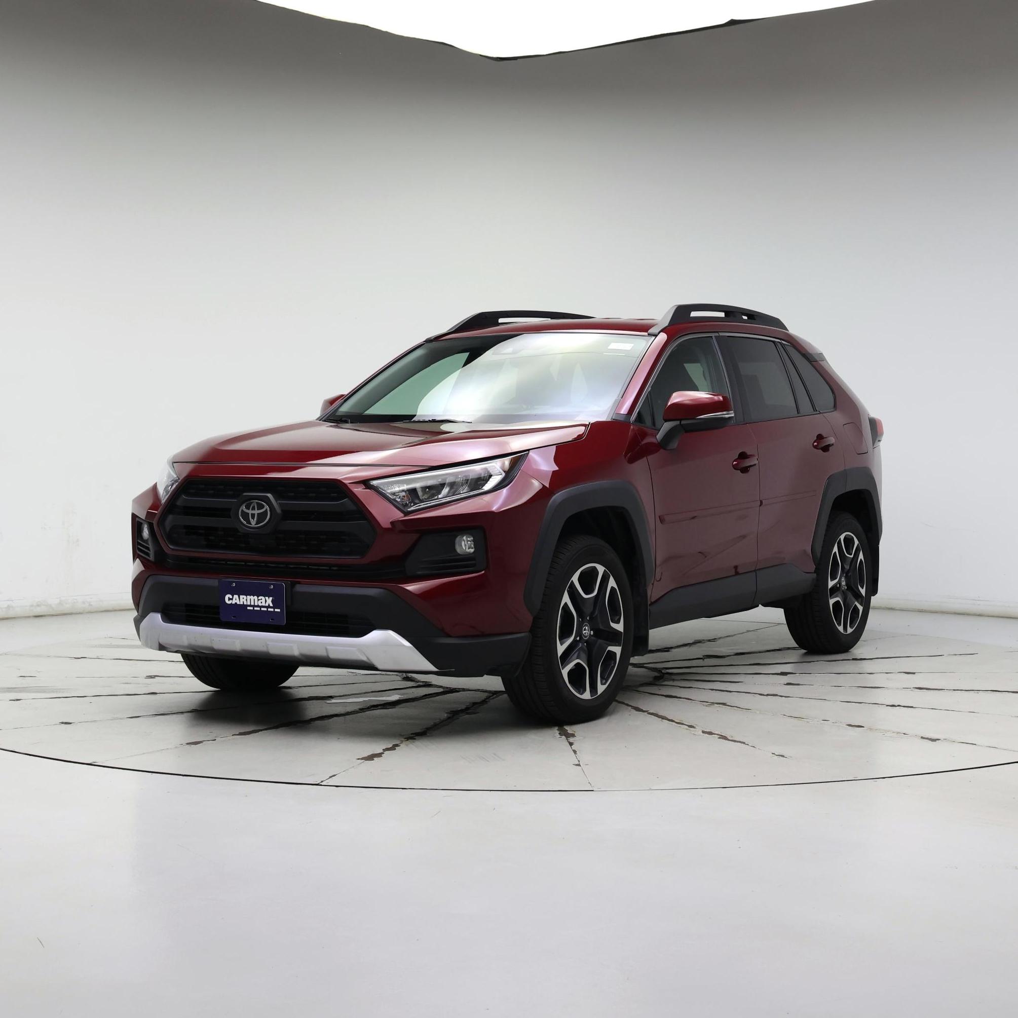 Thumbnail: 2019 Toyota RAV4 - 4