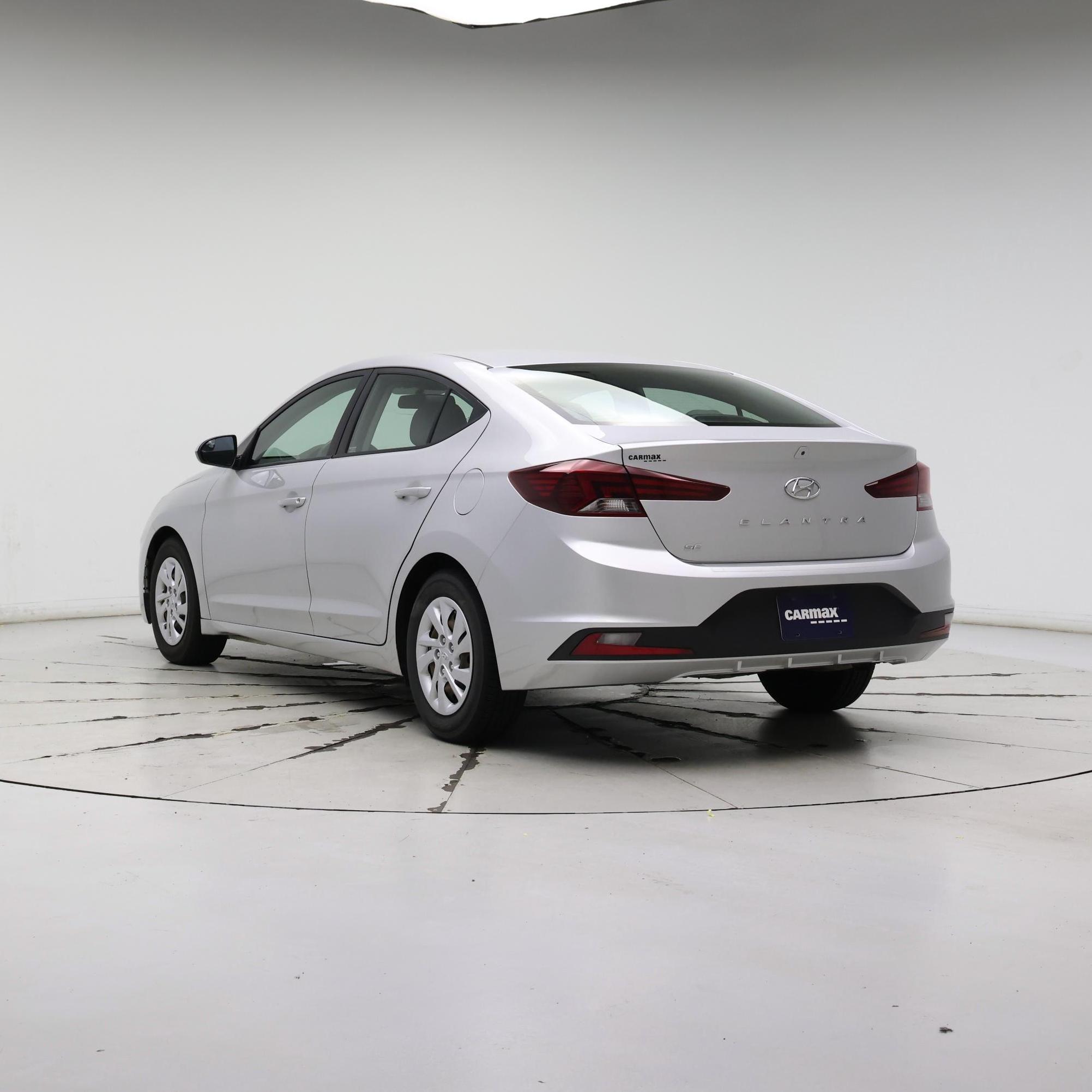 Thumbnail: 2019 Hyundai Elantra - 2