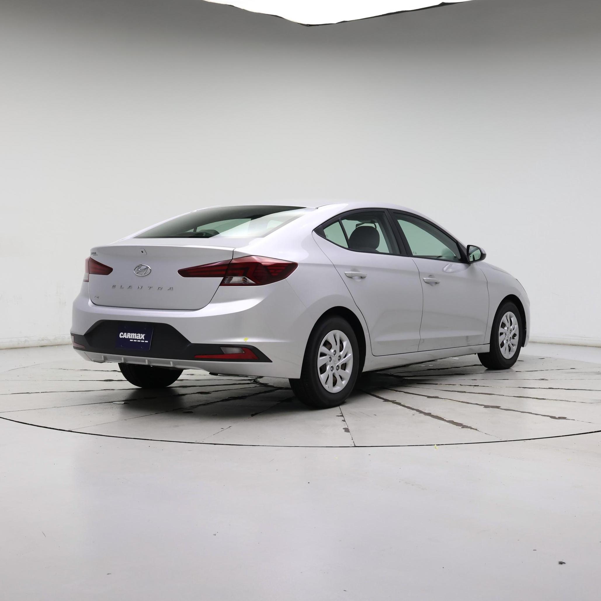 Thumbnail: 2019 Hyundai Elantra - 8