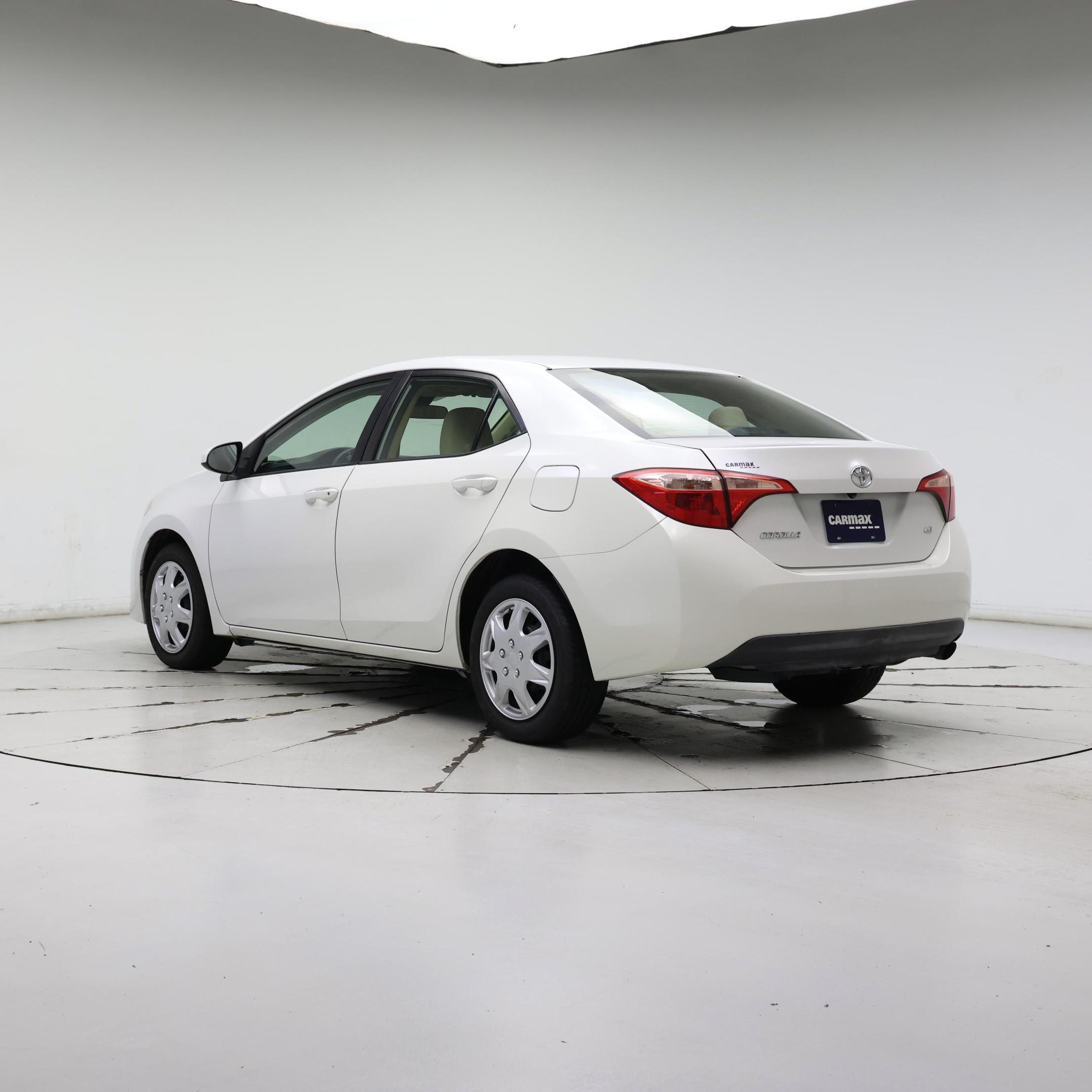 Thumbnail: 2017 Toyota Corolla - 2