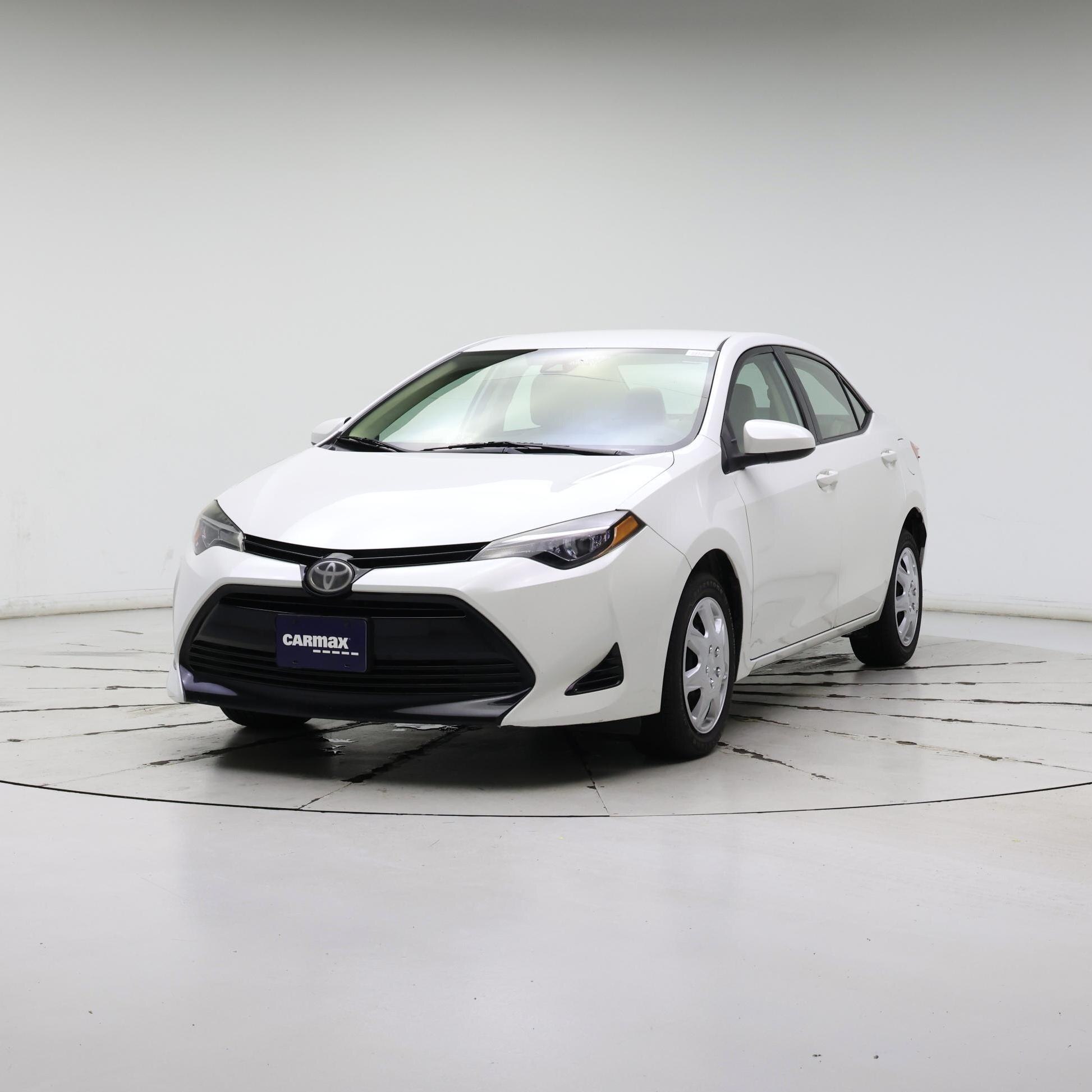 Thumbnail: 2017 Toyota Corolla - 4