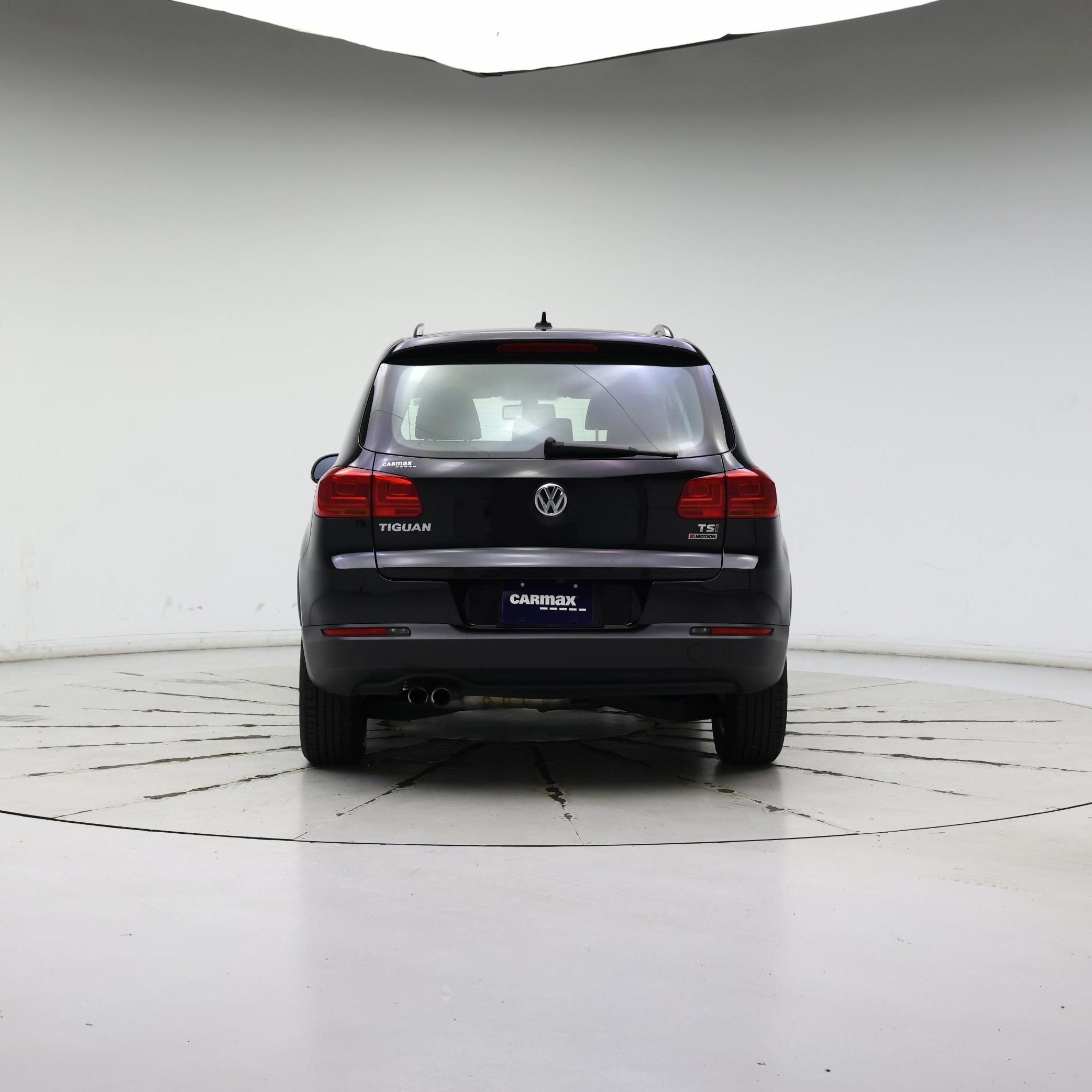 Thumbnail: 2017 Volkswagen Tiguan - 6