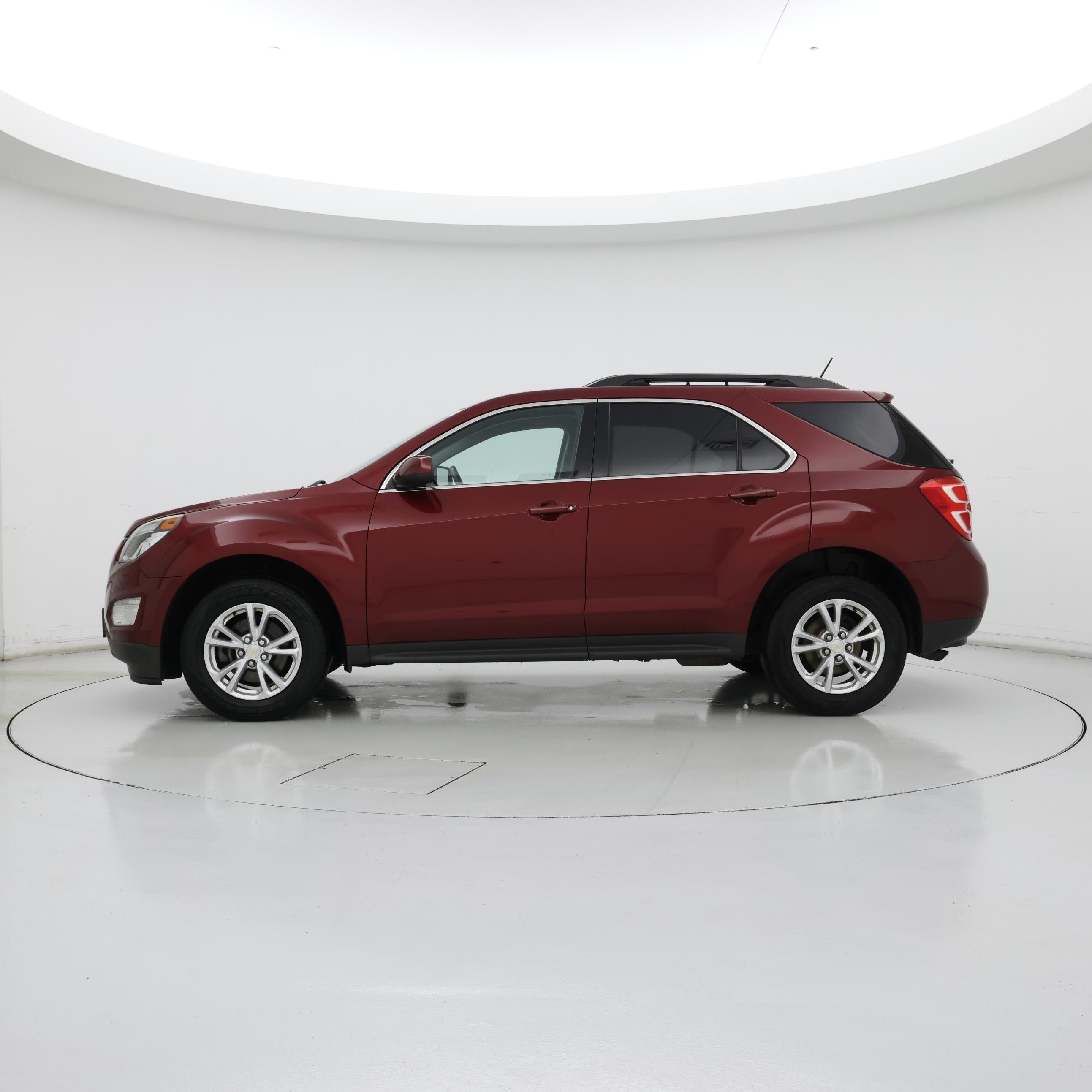 Thumbnail: 2017 Chevrolet Equinox - 3