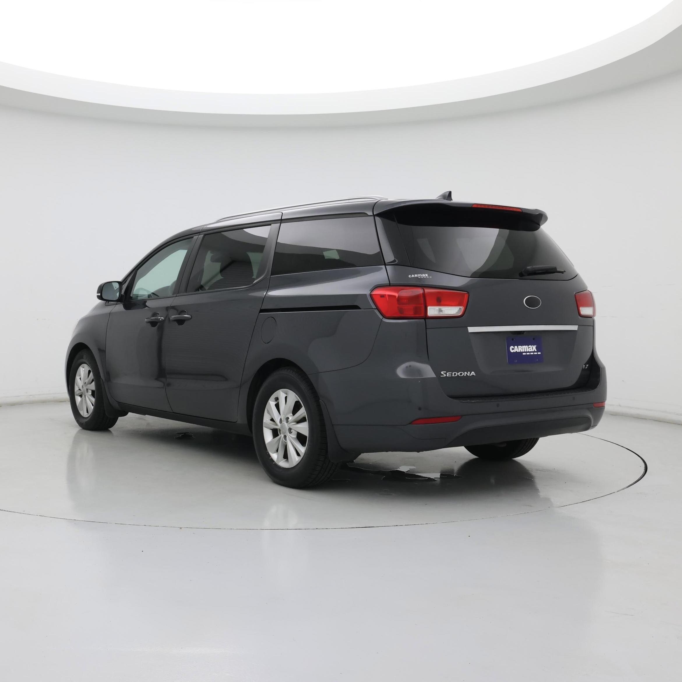 Thumbnail: 2017 Kia Sedona - 2