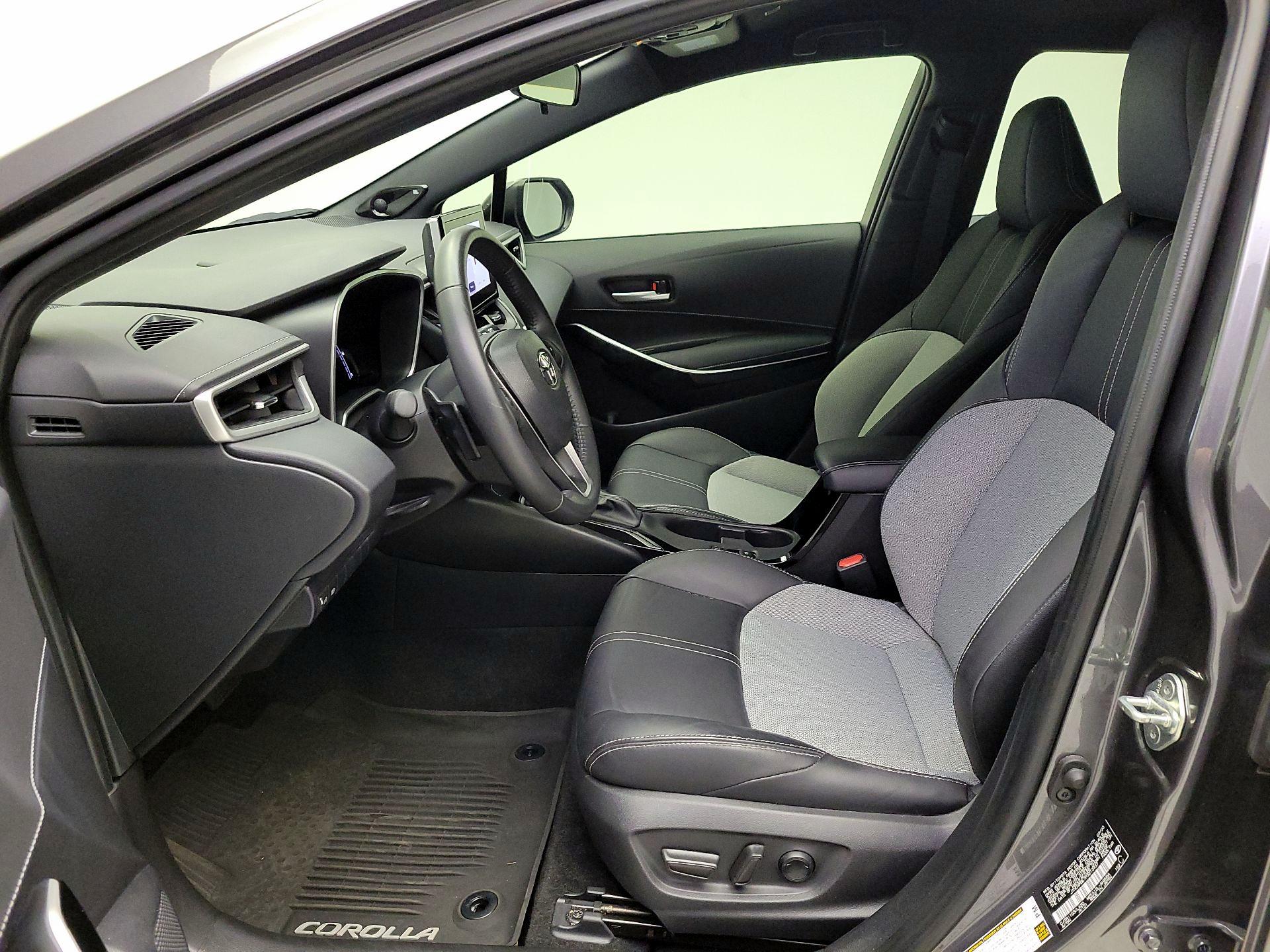 Thumbnail: 2023 Toyota Corolla - 11
